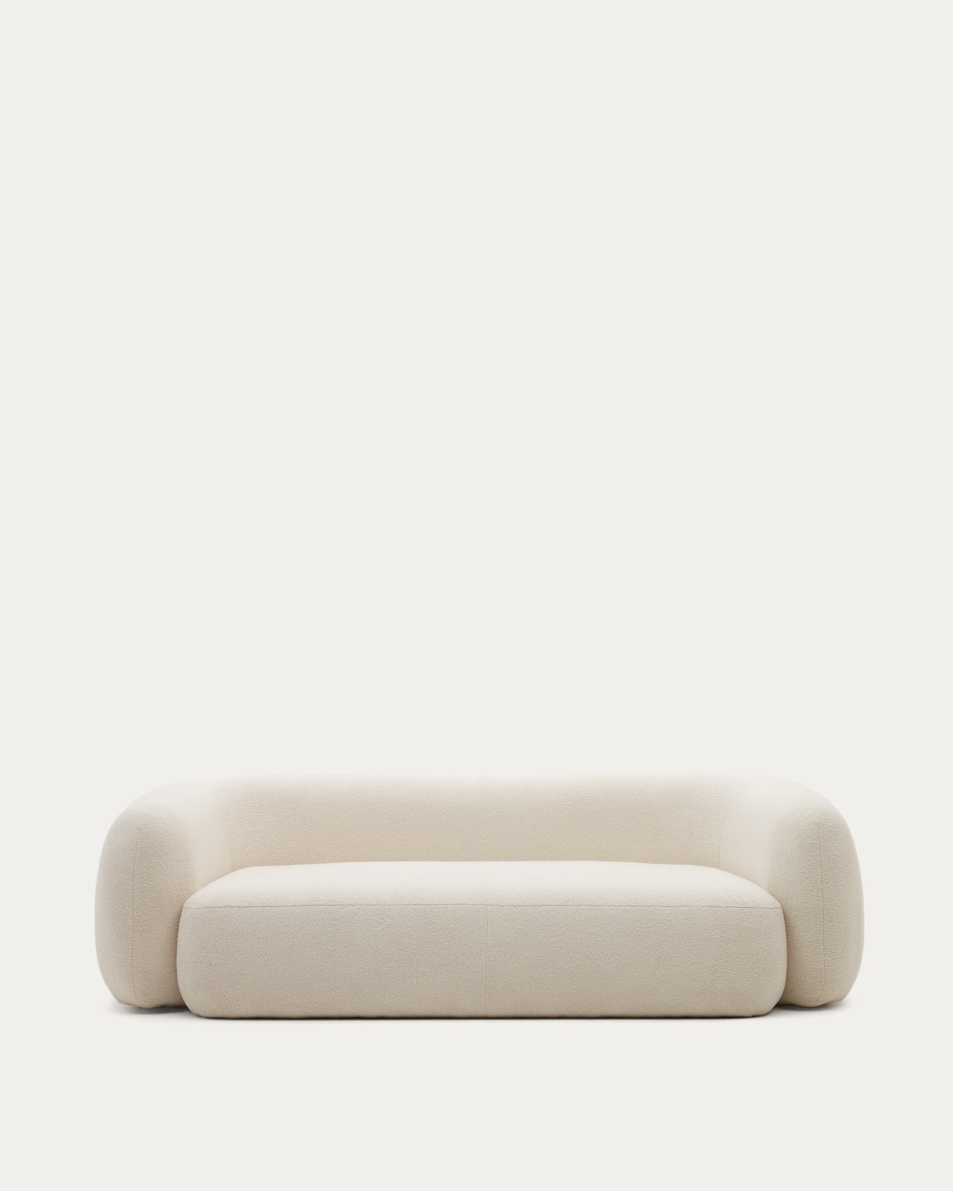Elegantes 3-Sitzer-Sofa in Ecru, 246 cm, aus recyceltem Bouclé-Polyester, für AR geeignet.