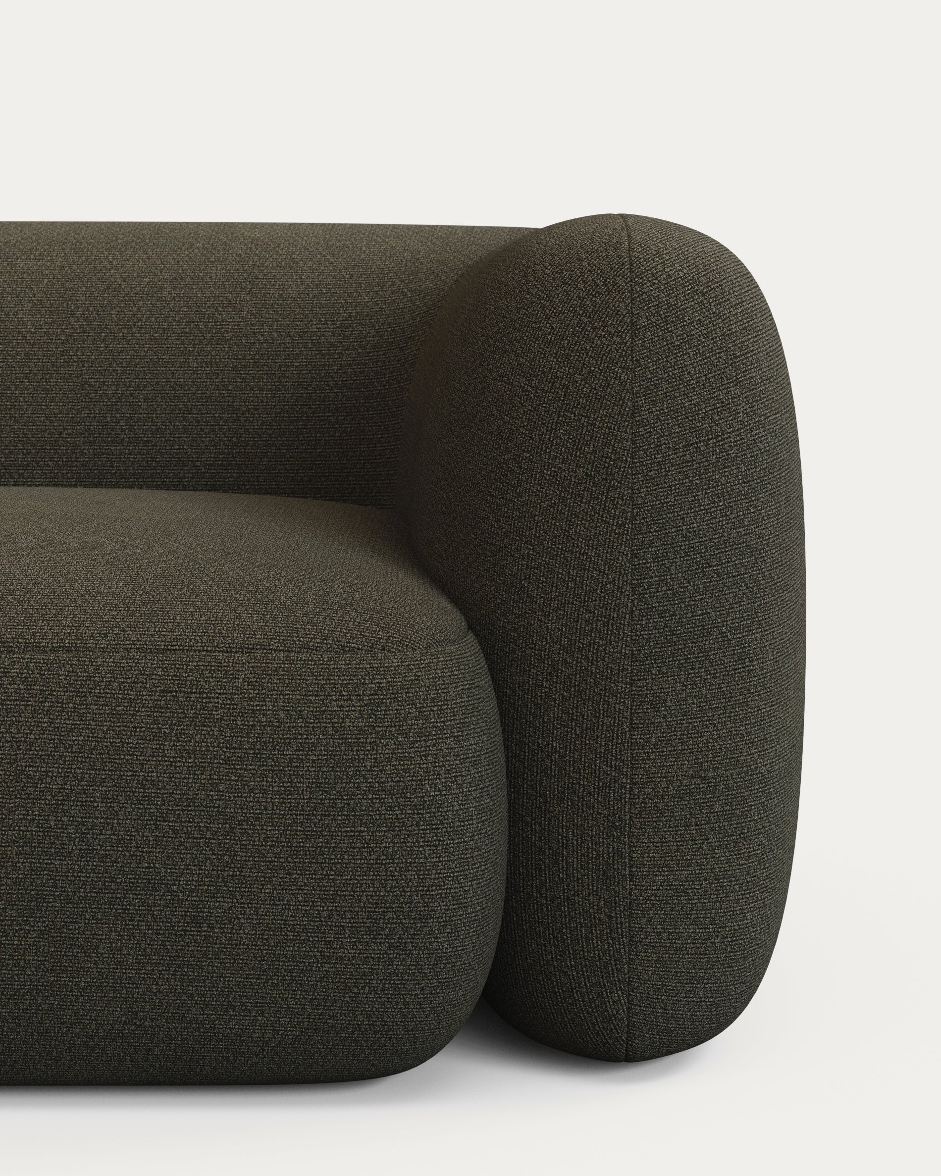 3-Sitzer-Sofa Martina in grüner Lammfelloptik 246 cm FSC Mix Credit in Grün präsentiert im Onlineshop von KAQTU Design AG. 3er Sofa ist von Kave Home