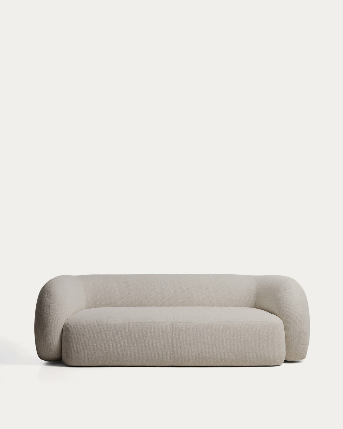 3-Sitzer-Sofa Martina in Lammfelloptik in Steinton 246 cm FSC Mix Credit in Steinfarben präsentiert im Onlineshop von KAQTU Design AG. 3er Sofa ist von Kave Home
