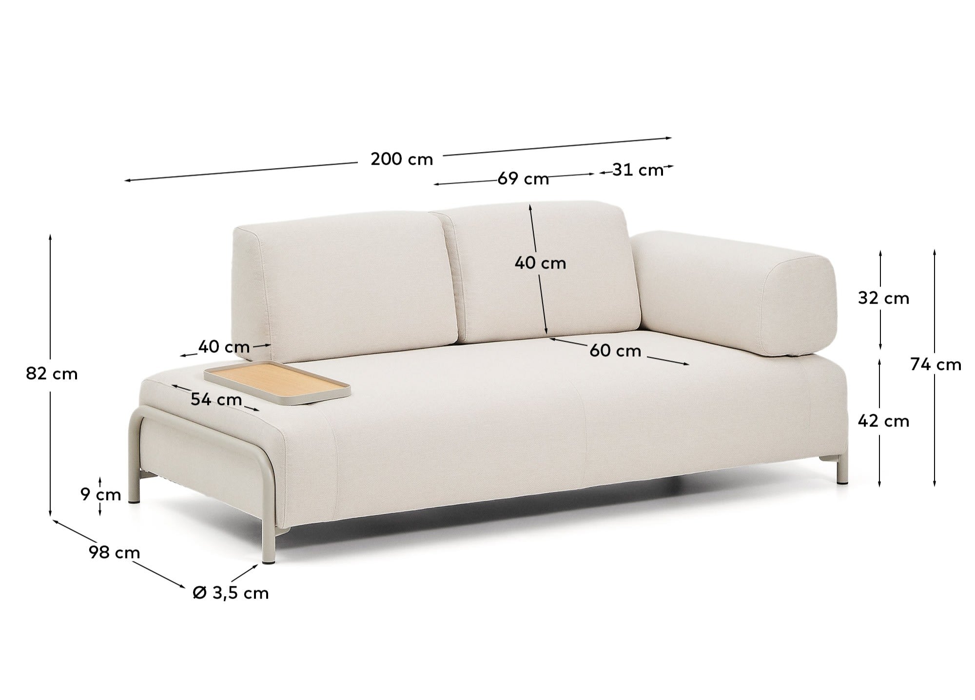 Elegantes 2-Sitzer-Sofa Compo in Ecru aus weichem Chenille. Mit praktischem Eichenfurnier-Tablett für stilvolle Akzente und Komfort.