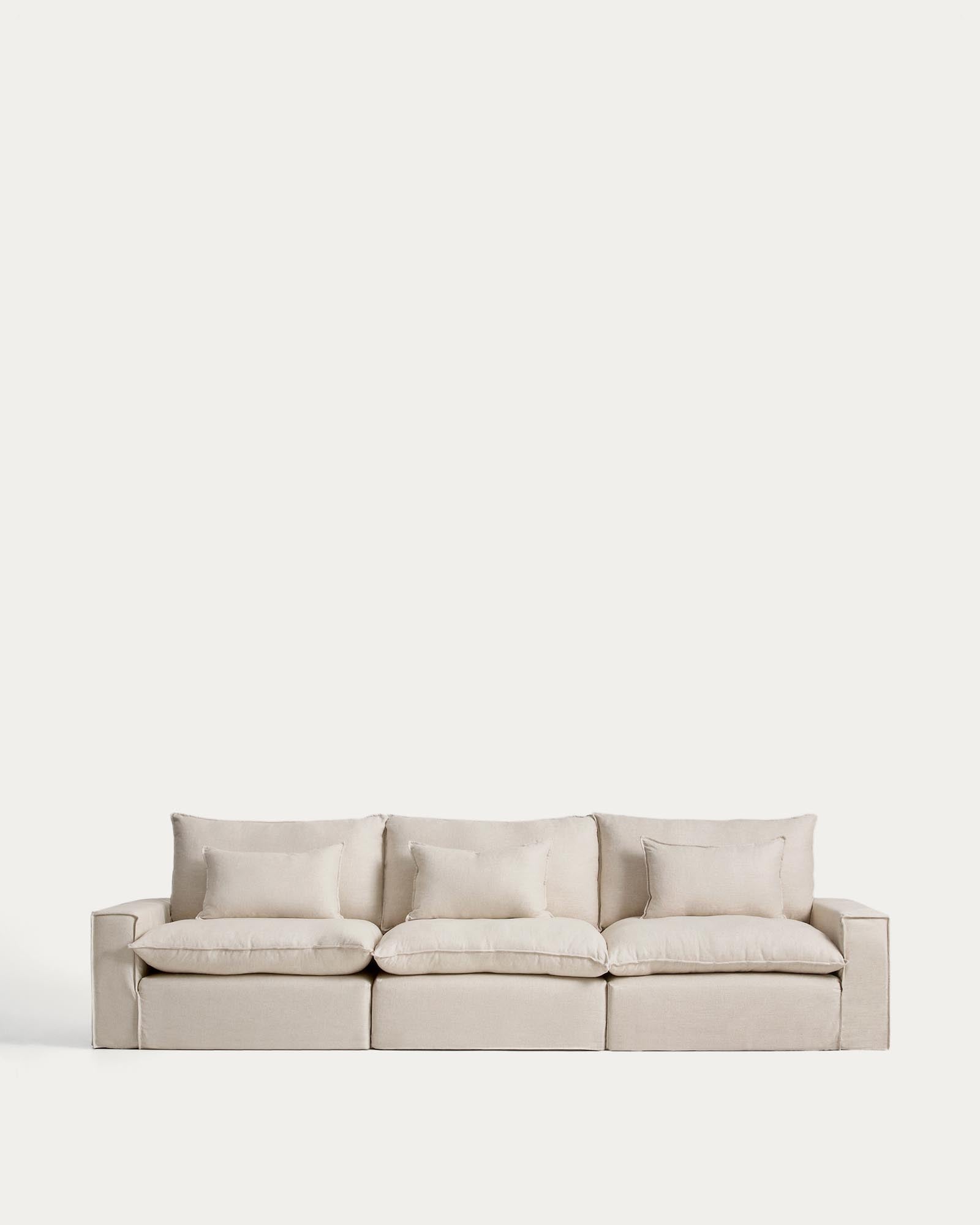 5-Sitzer-Modularsofa Anarela mit abnehmbarem Bezug aus Leinen und Viskose in Beige, 370 cm, FSC Mix Credit in Beige präsentiert im Onlineshop von KAQTU Design AG. 5er Sofa ist von Kave Home