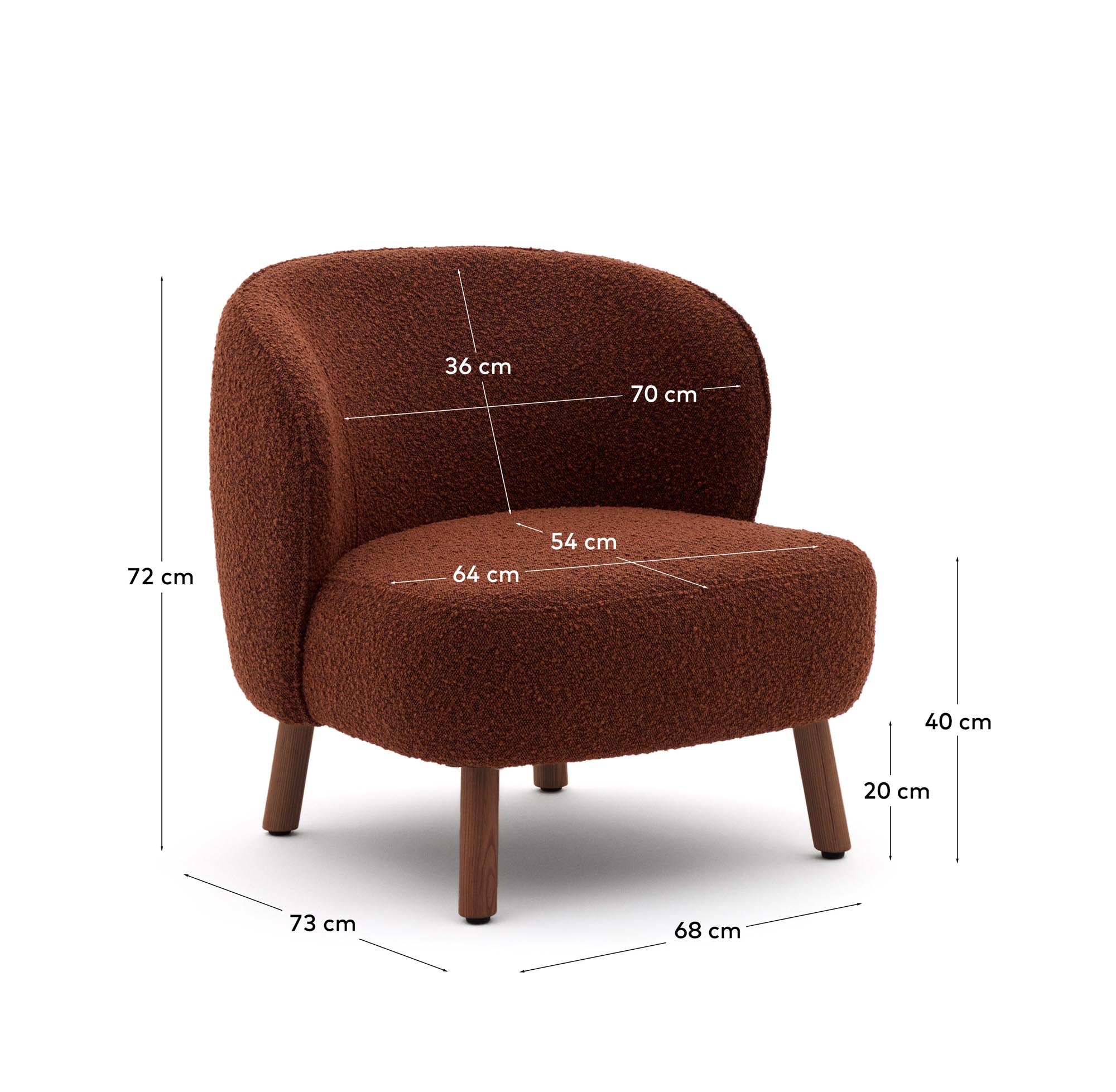Eleganter Sessel Ulit in warmem Terrakotta-Look aus Lammfellimitat, mit stabilen Eschenholzbeinen in luxuriösem Nussbaum-Finish.