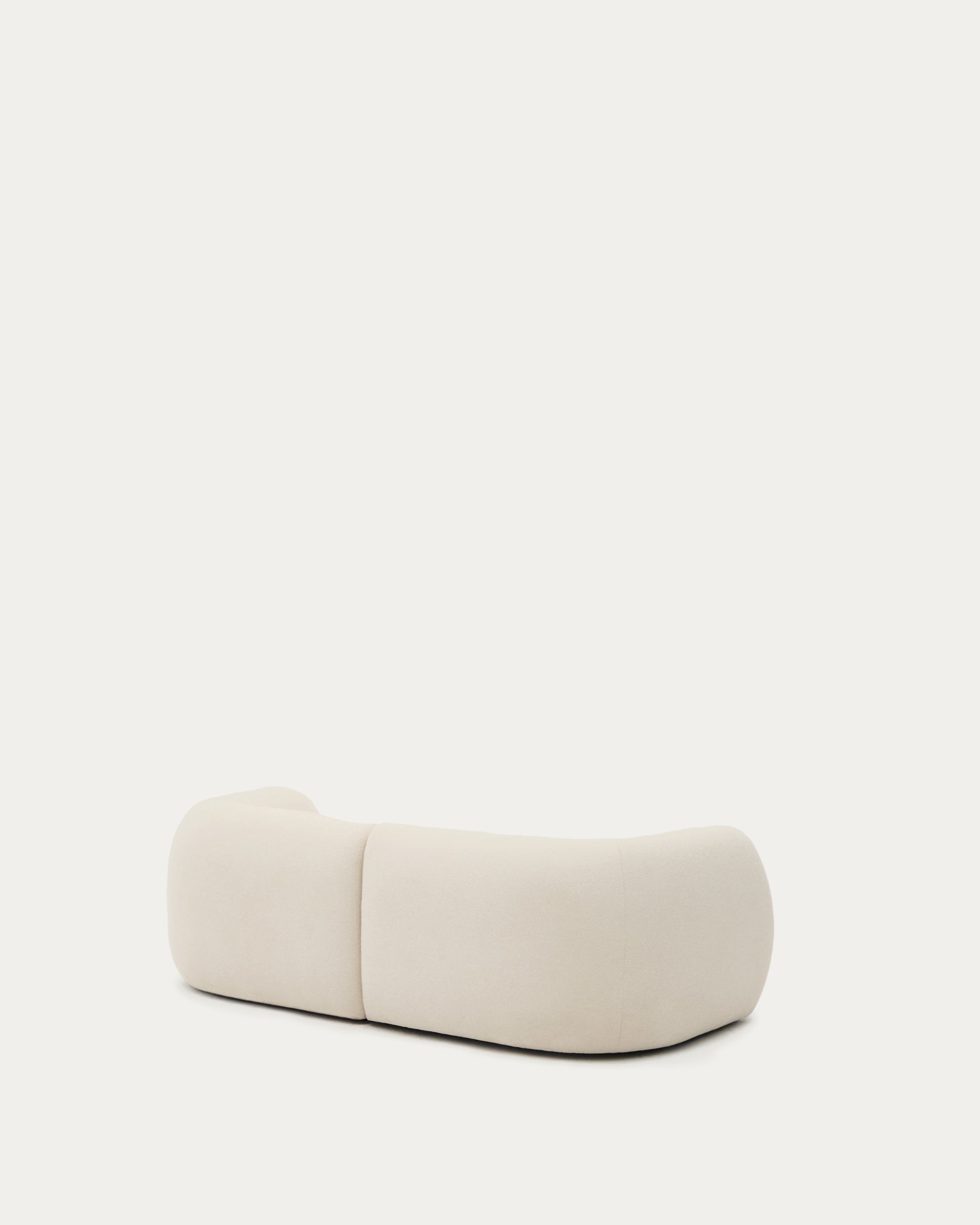 Schwer entflammbares 2-Sitzer-Modularsofa Martina mit Chenille und Chaiselongue rechts in Ecru 230 cm in Ecru präsentiert im Onlineshop von KAQTU Design AG. L-Sofa rechts ist von Kave Home