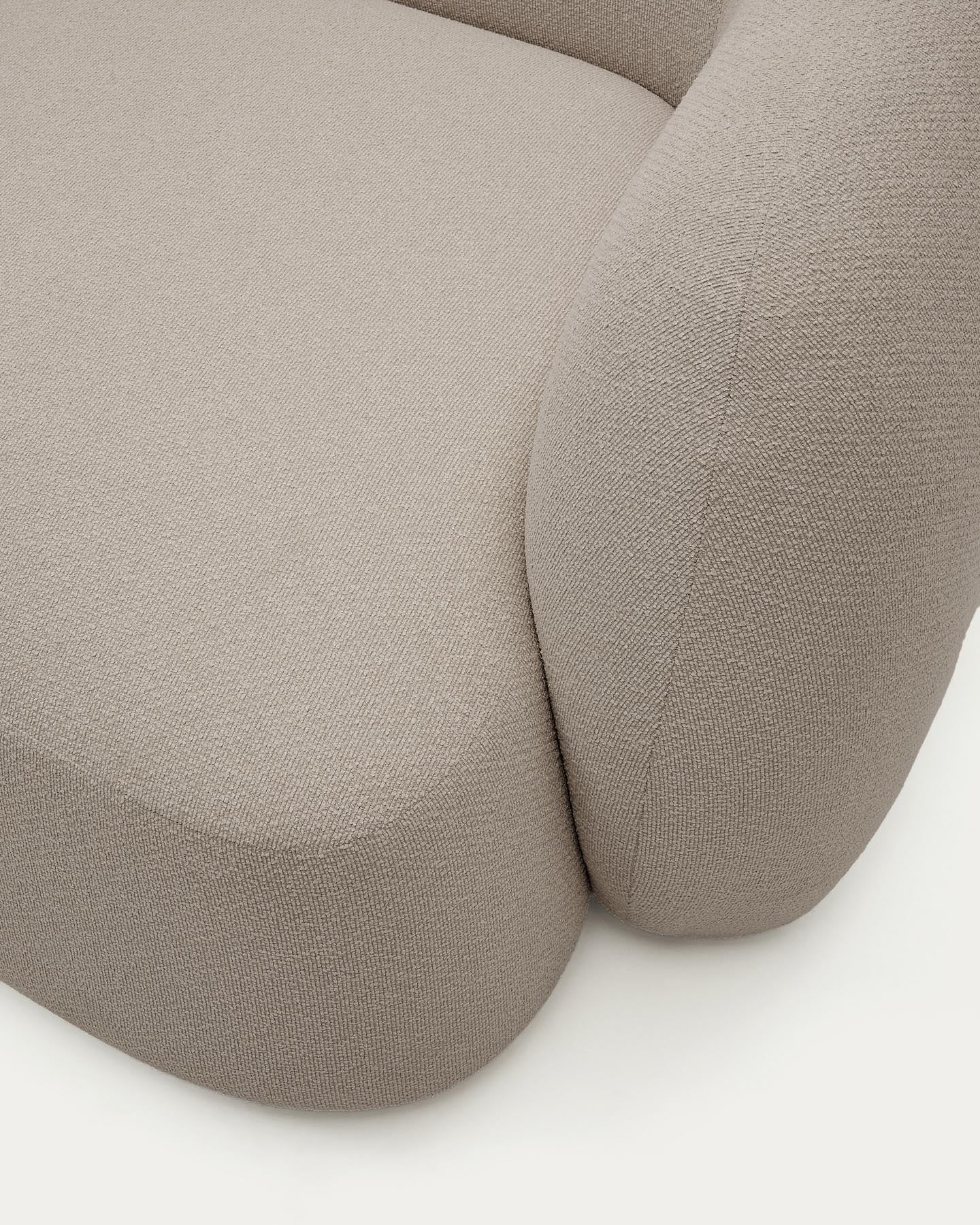 Schwer entflammbares 2-Sitzer-Modularsofa Martina mit Chenille und Chaiselongue links in Steinton 230 cm in Steinfarben präsentiert im Onlineshop von KAQTU Design AG. L-Sofa links ist von Kave Home