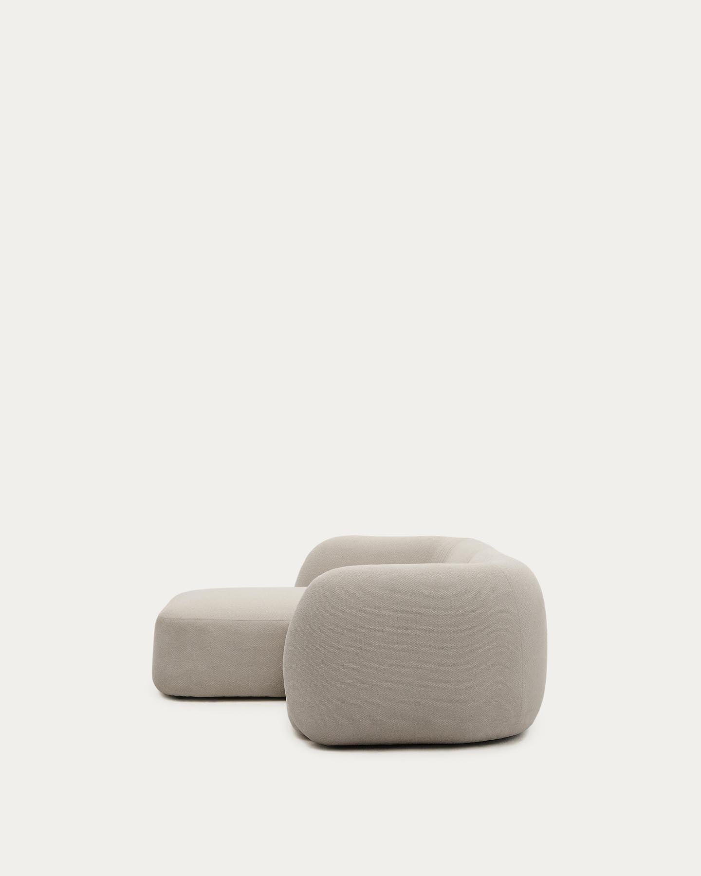 Schwer entflammbares 2-Sitzer-Modularsofa Martina mit Chenille und Chaiselongue links in Steinton 230 cm in Steinfarben präsentiert im Onlineshop von KAQTU Design AG. L-Sofa links ist von Kave Home