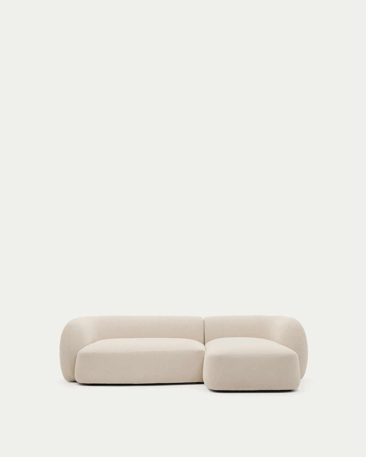 3-Sitzer-Modularsofa Martina mit Chenille und Chaiselongue rechts in Ecru 287 cm in Ecru präsentiert im Onlineshop von KAQTU Design AG. L-Sofa rechts ist von Kave Home