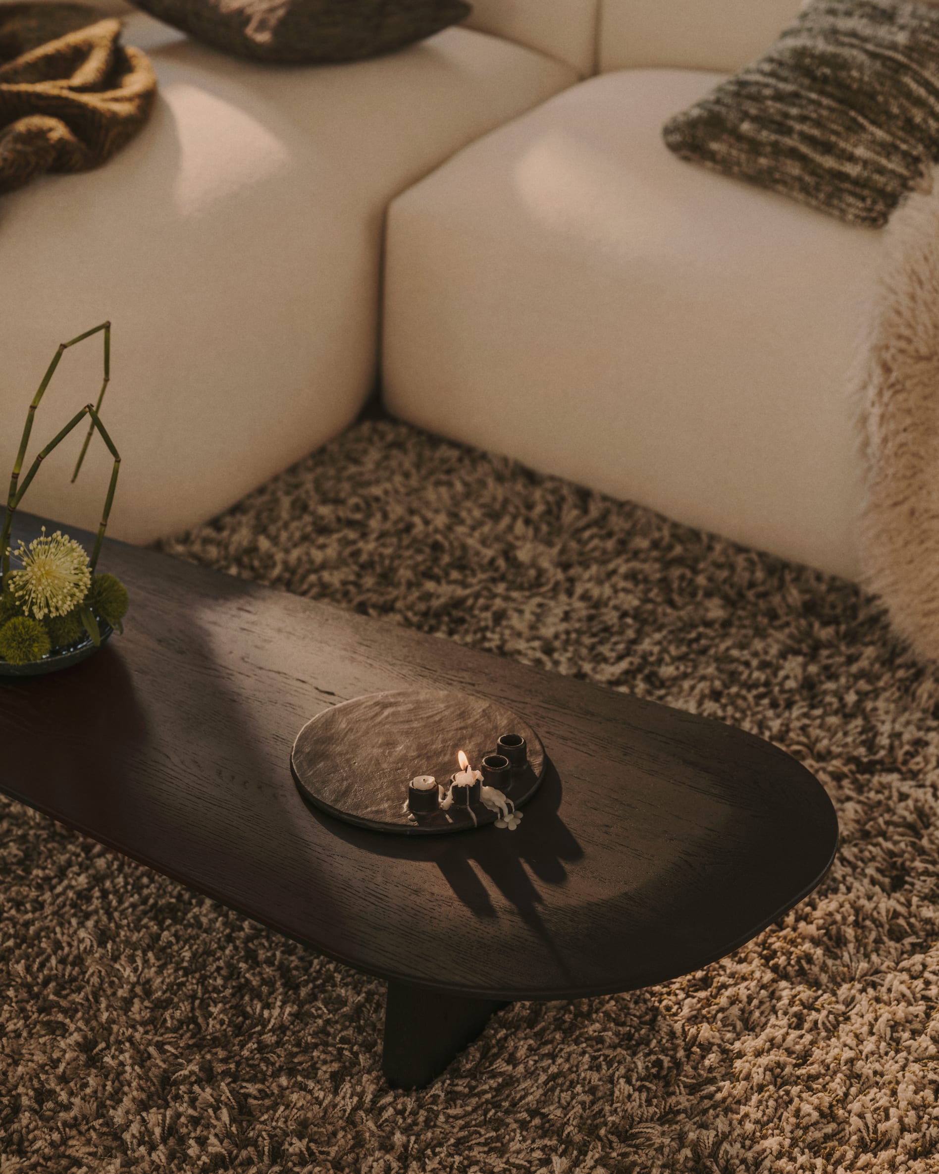 Das Martina Sofa bietet modularen Komfort in Chenille Écru, 3-Sitzer mit linker Chaiselongue, 287 cm, stilvoll und gemütlich.