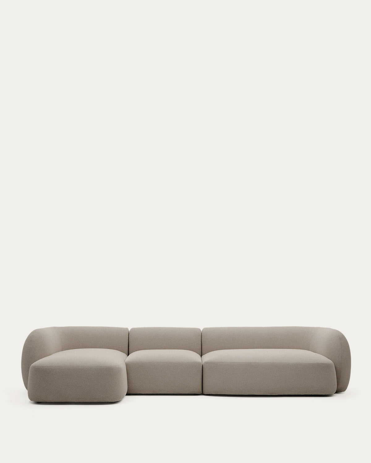 Schwer entflammbares 4-Sitzer-Modularsofa Martina mit Chenille und Chaiselongue links in Steinton 377 cm in Steinfarben präsentiert im Onlineshop von KAQTU Design AG. L-Sofa links ist von Kave Home