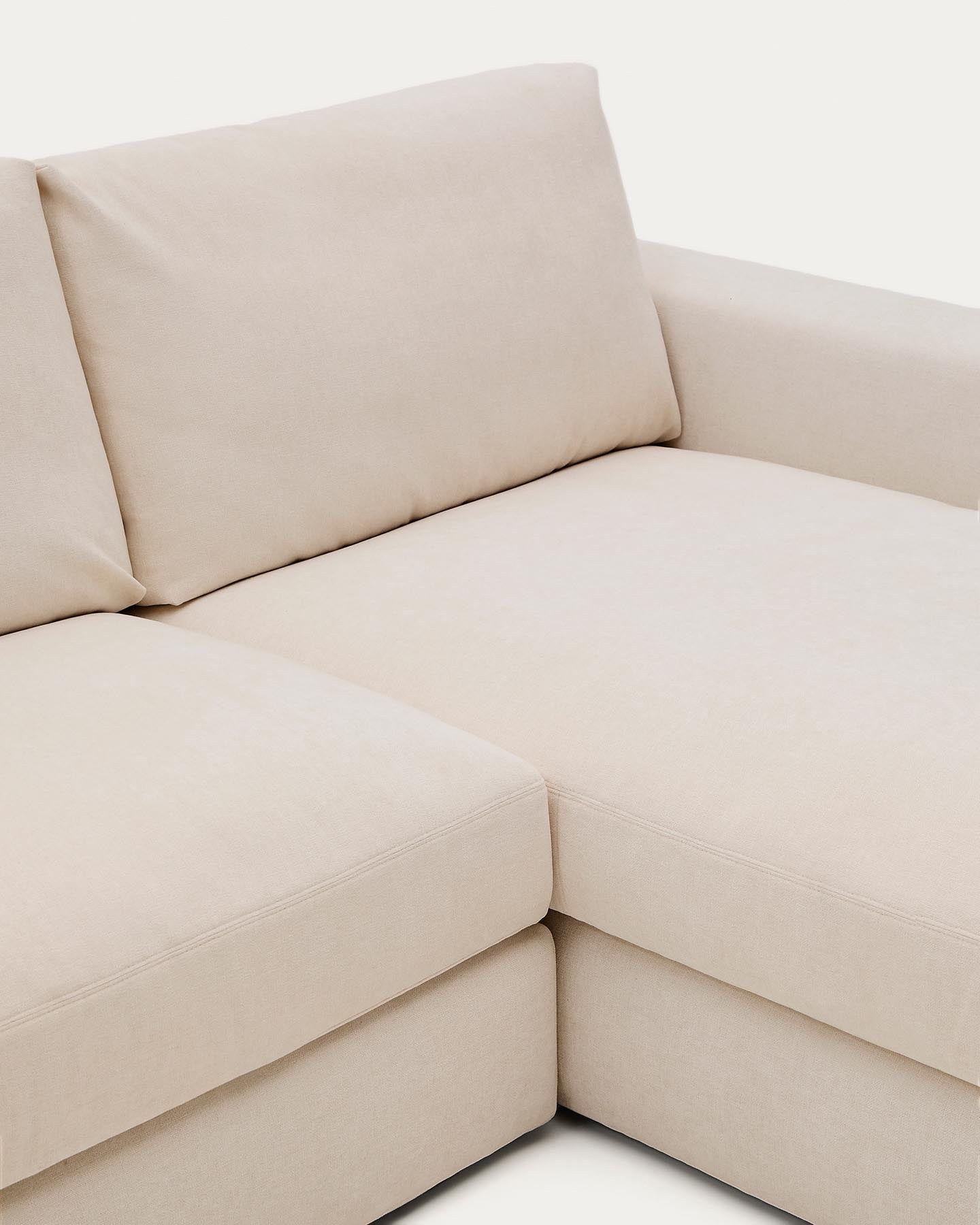 Modulares Sofa Alea für 5 Personen mit abnehmbarem Bezug aus Chenille mit Chaiselongue rechts in Beige, 340 cm in Beige präsentiert im Onlineshop von KAQTU Design AG. 3er Sofa ist von Kave Home