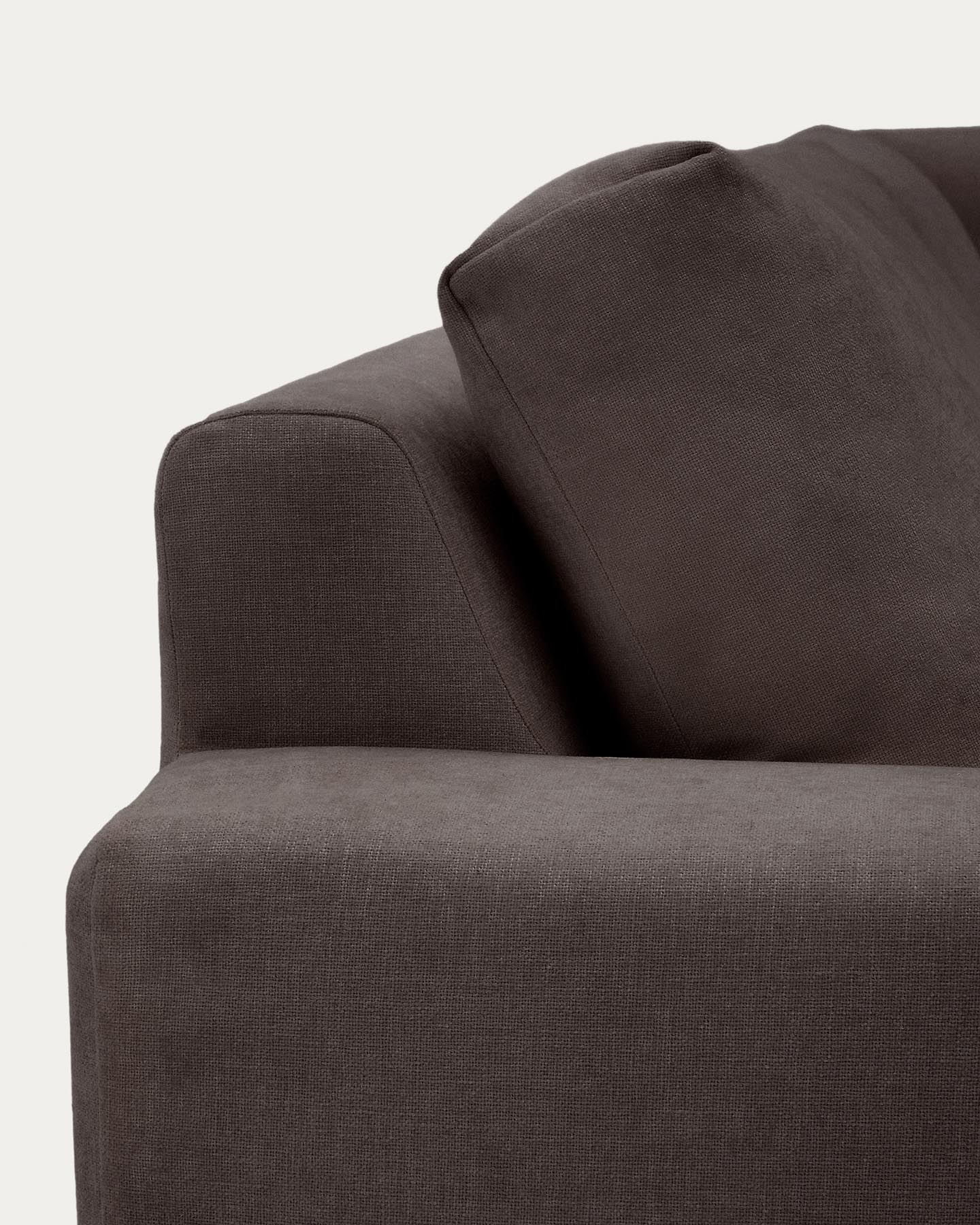 Modulares 5-Sitzer-Ecksofa Alea mit Bezug aus Chenille in Dunkelbraun, 310 x 310 cm in Dunkelbraun präsentiert im Onlineshop von KAQTU Design AG. 3er Sofa ist von Kave Home