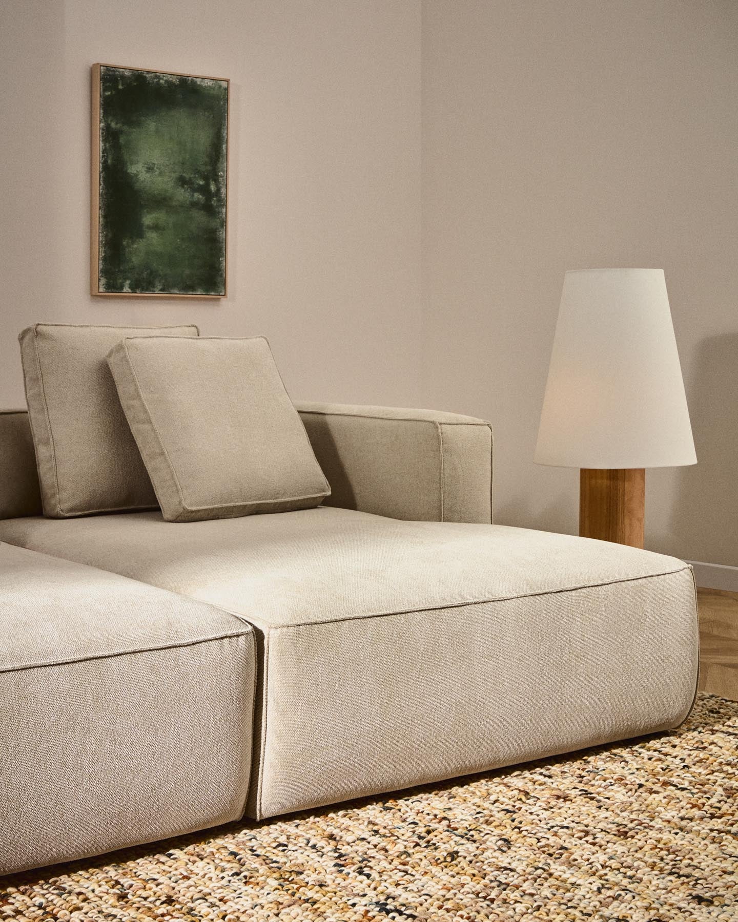 3-Sitzer Bettsofa Marela mit Chaiselongue rechts in beiger Chenille, 236 cm, FSC Mix Credit in Beige präsentiert im Onlineshop von KAQTU Design AG. Bettsofa ist von Kave Home