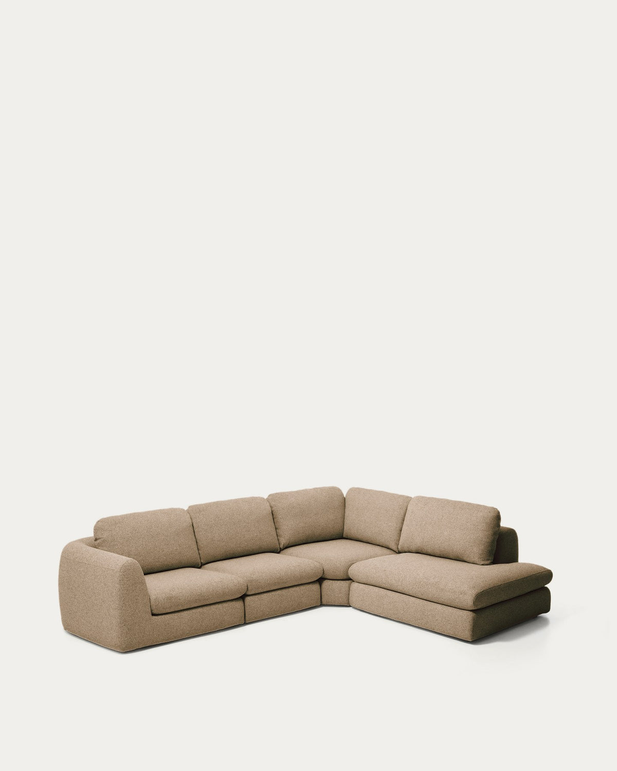 5-Sitzer Ecksofa Vera in Hellbraun mit Randmodul rechts, gepolstert mit strukturiertem Gewebe, Gestell aus Kiefernholz, 330x245 cm.