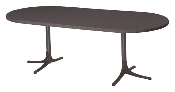 Hochwertiger Fiberglastisch Schaffhausen: Wetterfest, pflegeleicht und individuell gestaltet für unvergessliche Gartenmomente.