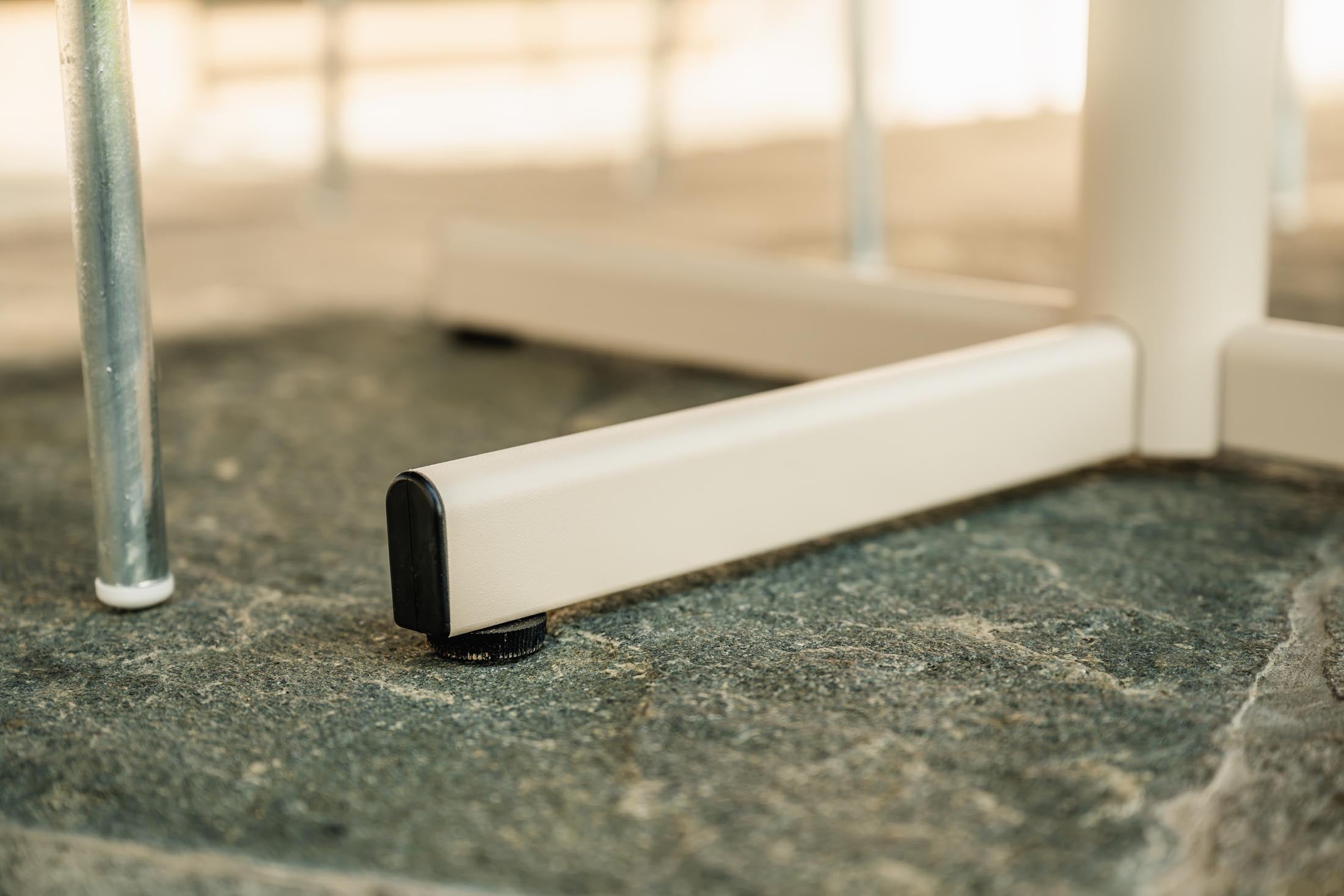 Bodensee Glasfaser-Gartentisch 140x80 klappbar in Graphit präsentiert im Onlineshop von KAQTU Design AG. Gartentisch ist von Schaffner