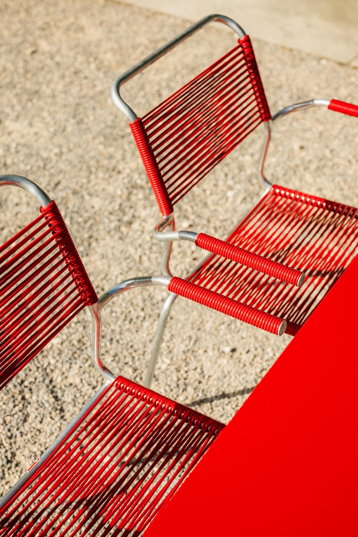 Säntis Metall-Gartentisch 140x80 klappbar in Rot präsentiert im Onlineshop von KAQTU Design AG. Gartentisch ist von Schaffner