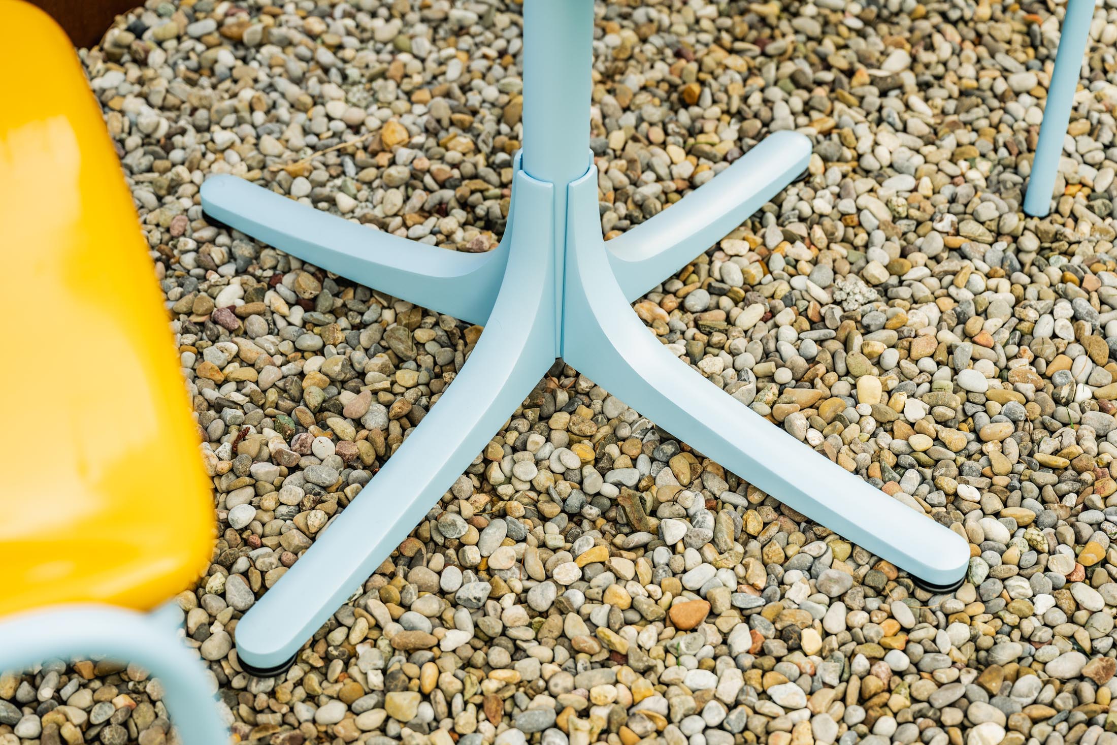 Schaffhausen Glasfaser-Gartentisch 70x70 klappbar in Graphit präsentiert im Onlineshop von KAQTU Design AG. Gartentisch ist von Schaffner