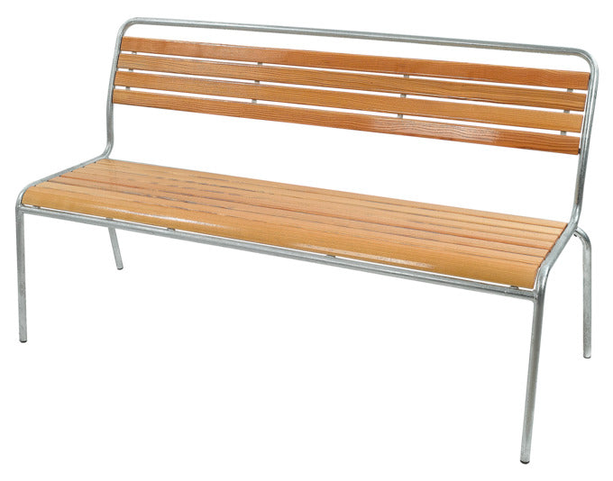 Entdecken Sie die Holzlattenbank Rigi ohne Armlehne von Schaffner im Retro-Design. Hochwertige Thurgauer Esche, einzigartig und langlebig.