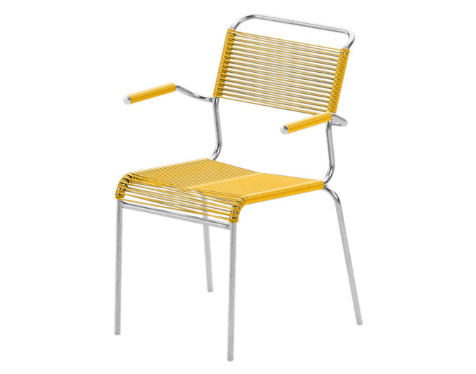 Säntis Spaghetti-Gartenstuhl mit Armlehne in Gelb / Feuerverzinkt präsentiert im Onlineshop von KAQTU Design AG. Gartenstuhl mit Armlehnen ist von Schaffner