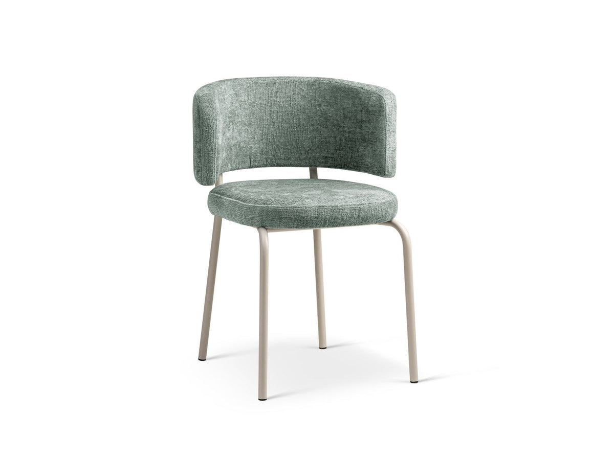 Zwei Stühle mit Buchenholz-Gestell, Stahlbeinen und grünem Chenille-Bezug Perfect Harmony, gepolsterte Sitzfläche und Rückenlehne.