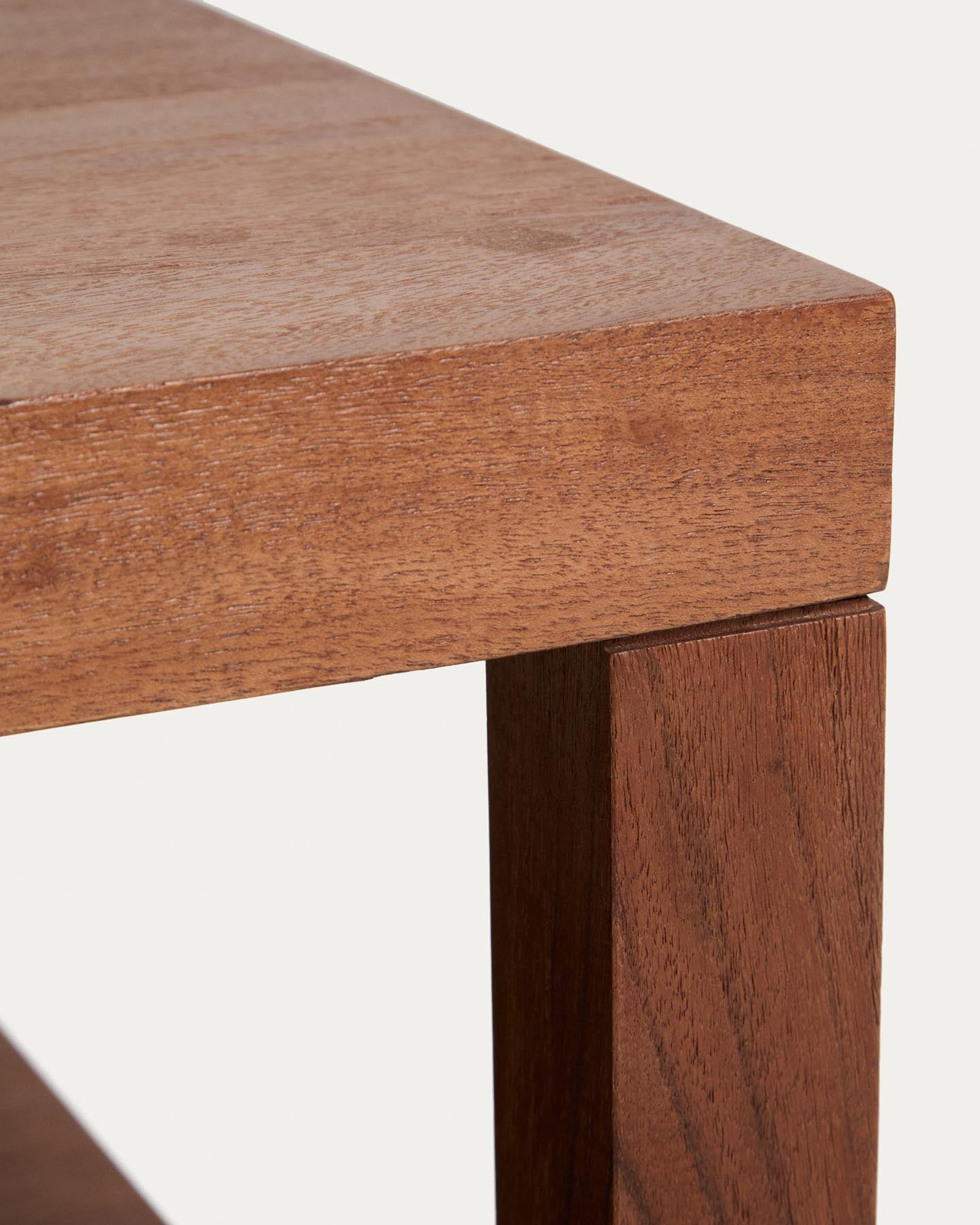 Couchtisch Norani aus massivem Akazienholz und Akazienfurnier 150 x 70 cm in Braun präsentiert im Onlineshop von KAQTU Design AG. Esstisch ist von Kave Home