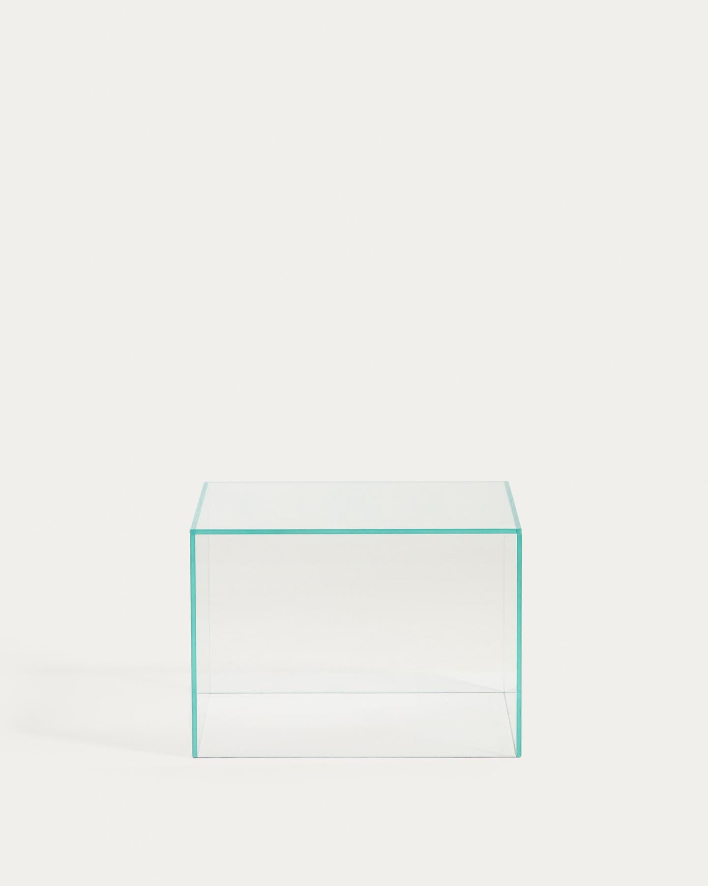 Beistelltisch Orlia aus transparentem gehärtetem Glas, 50 x 50 cm in Transparent präsentiert im Onlineshop von KAQTU Design AG. Beistelltisch ist von Kave Home