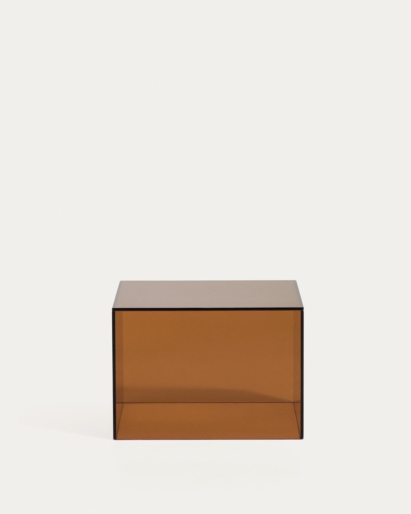 Beistelltisch Orlia aus gehärtetem Glas in Braun, 50 x 50 cm in Braun präsentiert im Onlineshop von KAQTU Design AG. Beistelltisch ist von Kave Home
