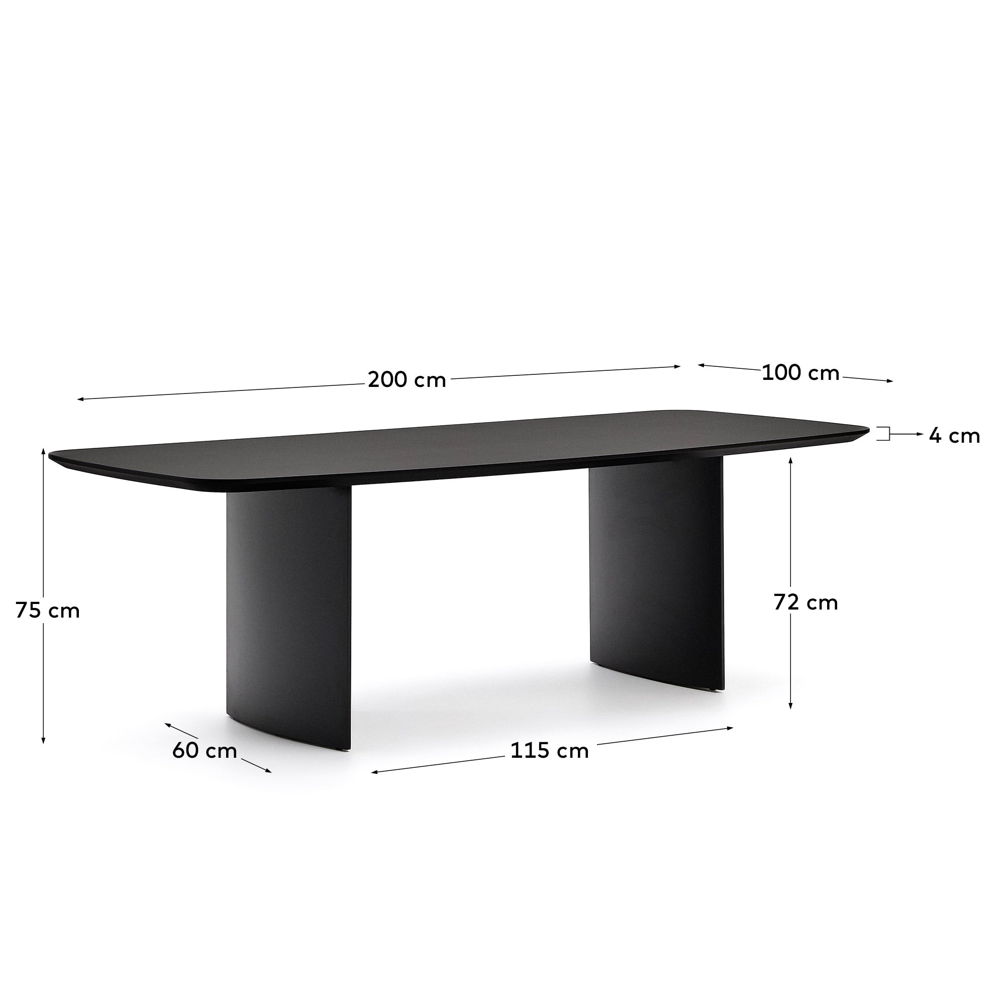 Eleganter Esstisch Litto von Kave Home, 200 x 100 cm, aus robustem schwarz lackiertem MDF. Ideal für gesellige Abende und stilvolle Einrichtung.