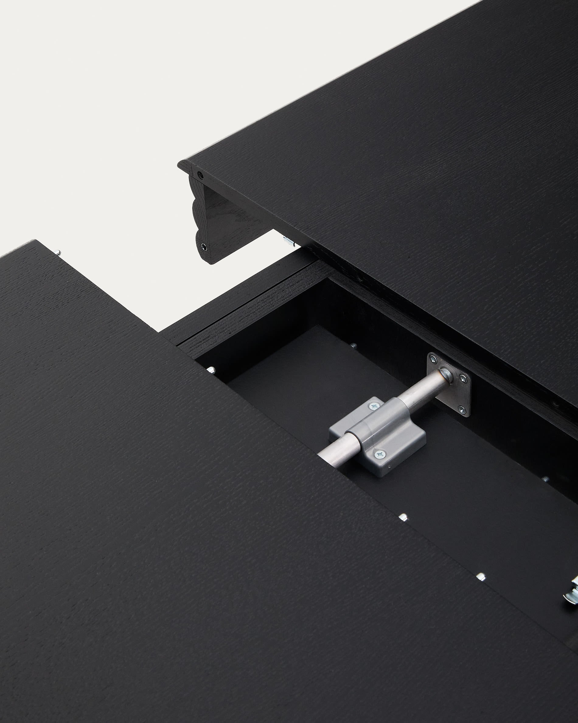 Eleganter Ausziehtisch Lenon aus hochwertigem Eichenholz, schwarz, 160(200)x90cm. Ideal für stilvolle Esszimmer und flexible Anlässe.