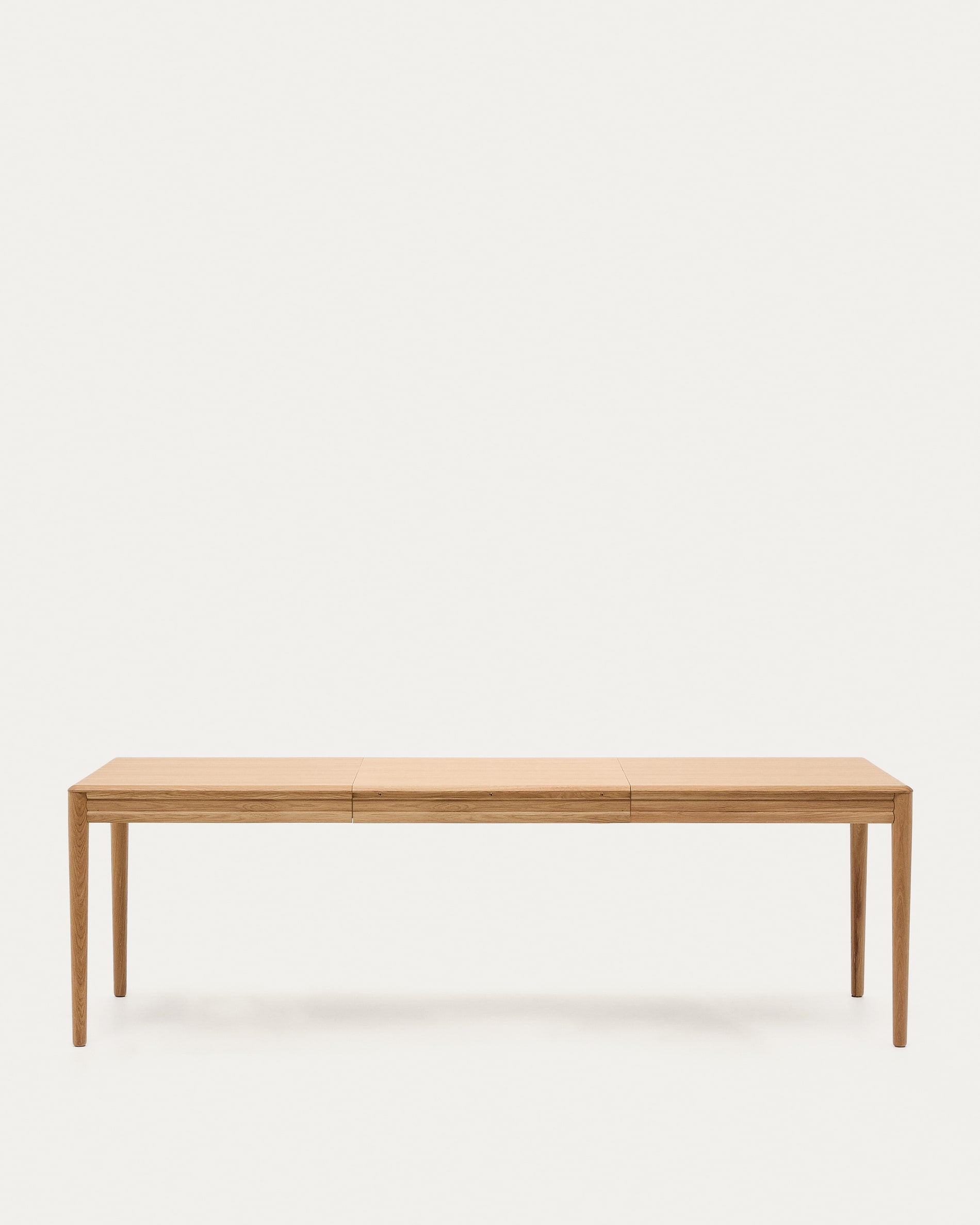 Eleganter Lenon Ausziehtisch aus FSC-zertifiziertem Eichenholz, naturfarben, 160-200x90 cm, ideal für moderne Esszimmer.