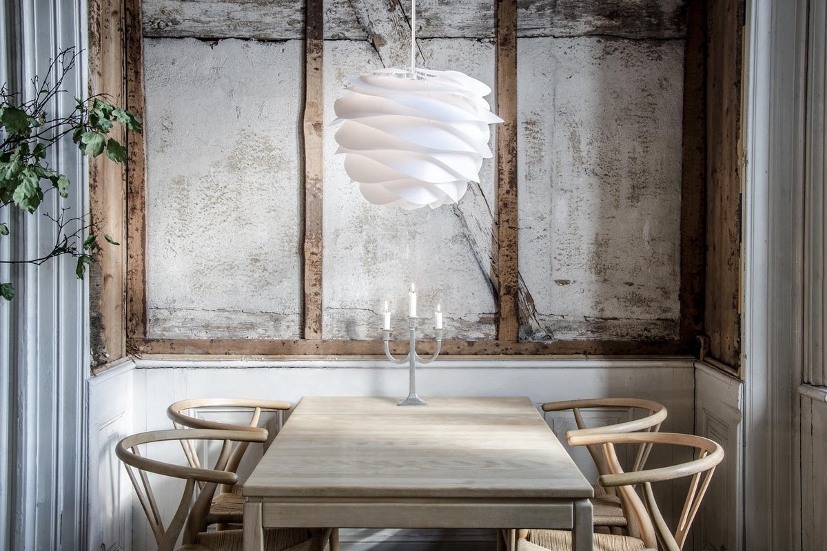 Carmina Lampenschirm in White präsentiert im Onlineshop von KAQTU Design AG. Lampenschirm ist von Umage