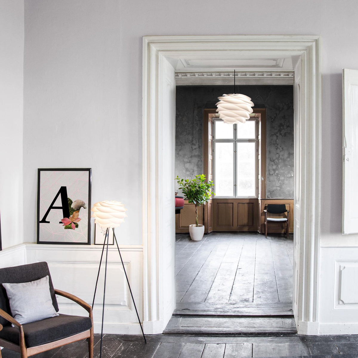 Carmina Lampenschirm in White präsentiert im Onlineshop von KAQTU Design AG. Lampenschirm ist von Umage