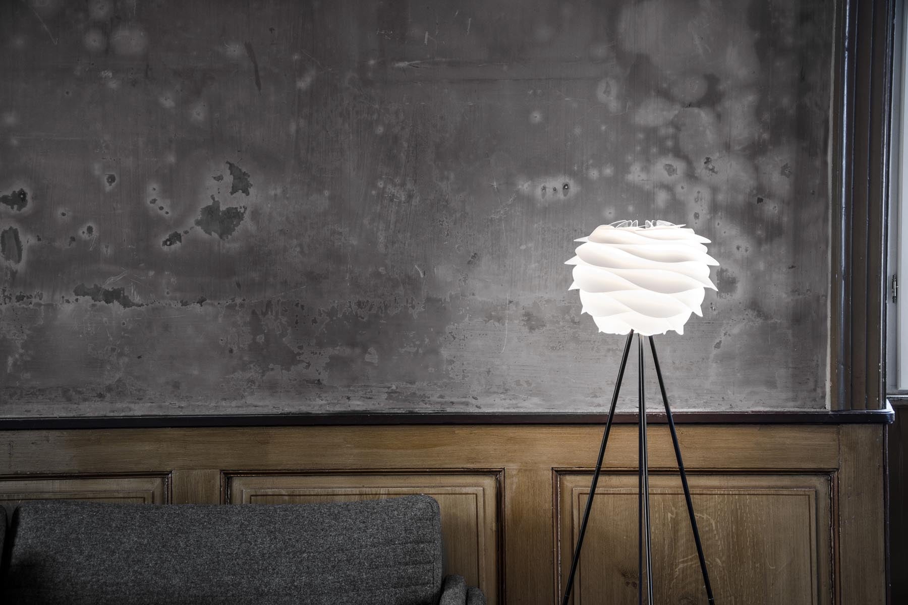 Carmina Lampenschirm in White präsentiert im Onlineshop von KAQTU Design AG. Lampenschirm ist von Umage