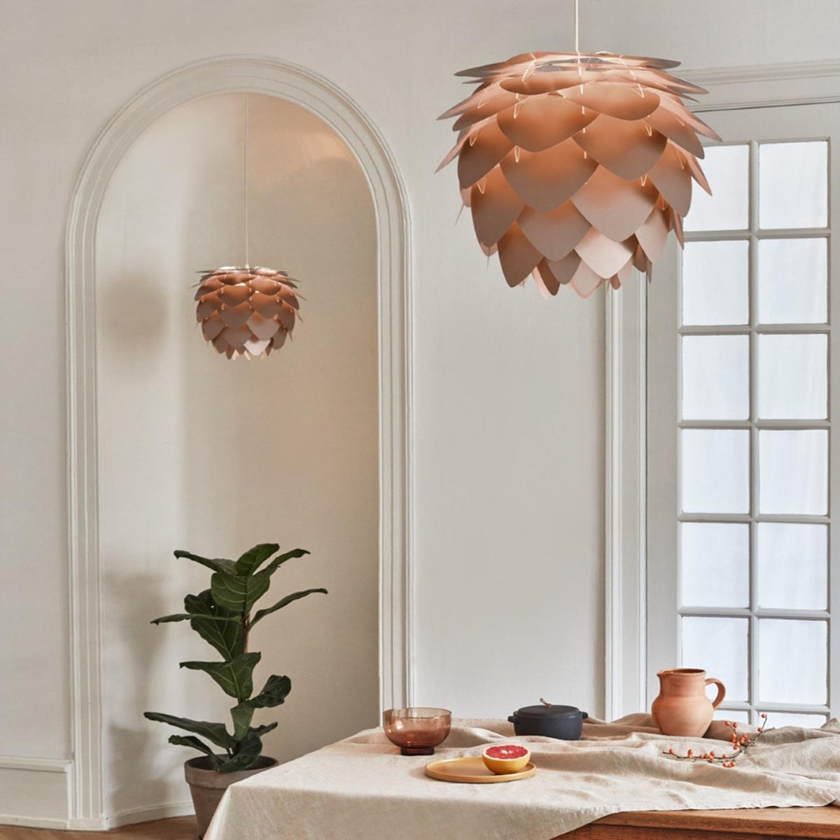 Aluvia Medium Lampenschirm in Brushed Bronze präsentiert im Onlineshop von KAQTU Design AG. Lampenschirm ist von Umage