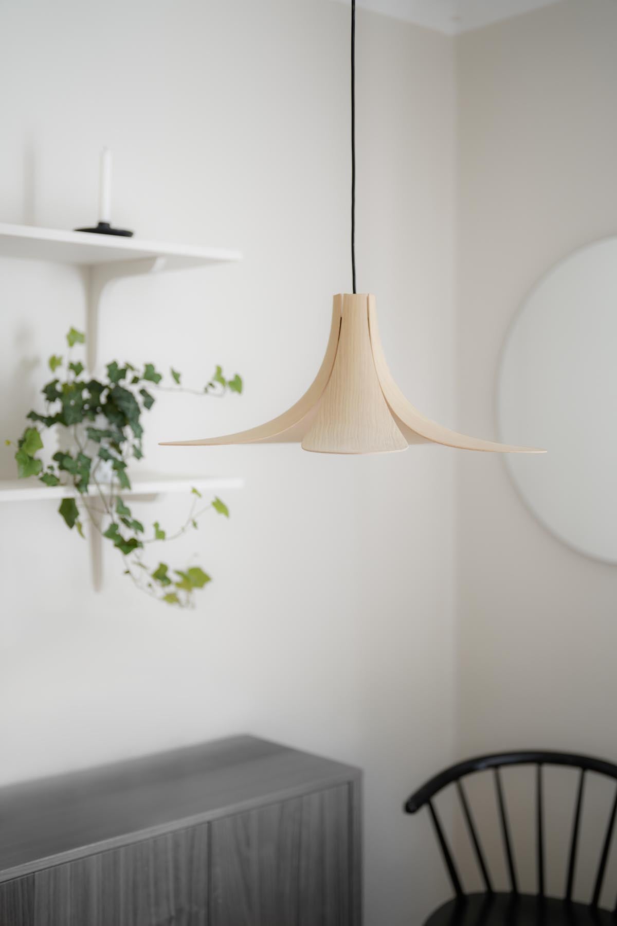 Jazz Lampenschirm in Oak präsentiert im Onlineshop von KAQTU Design AG. Lampenschirm ist von Umage