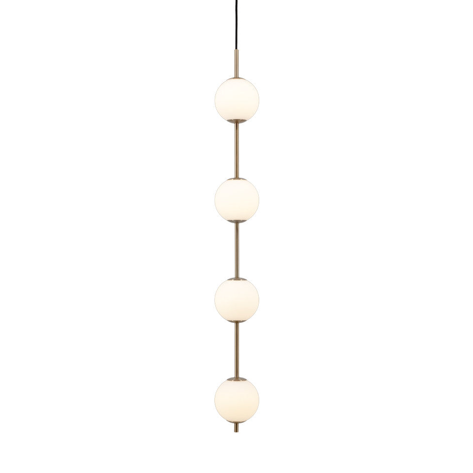 Audrey Pendellampe 4er in Messing präsentiert im Onlineshop von KAQTU Design AG. Pendelleuchte ist von Umage