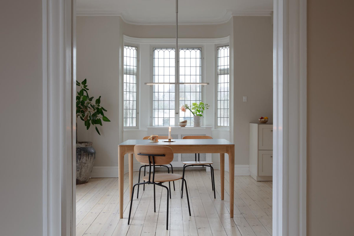 Omni Ceiling Pendellampe in Steel präsentiert im Onlineshop von KAQTU Design AG. Deckenleuchte ist von Umage