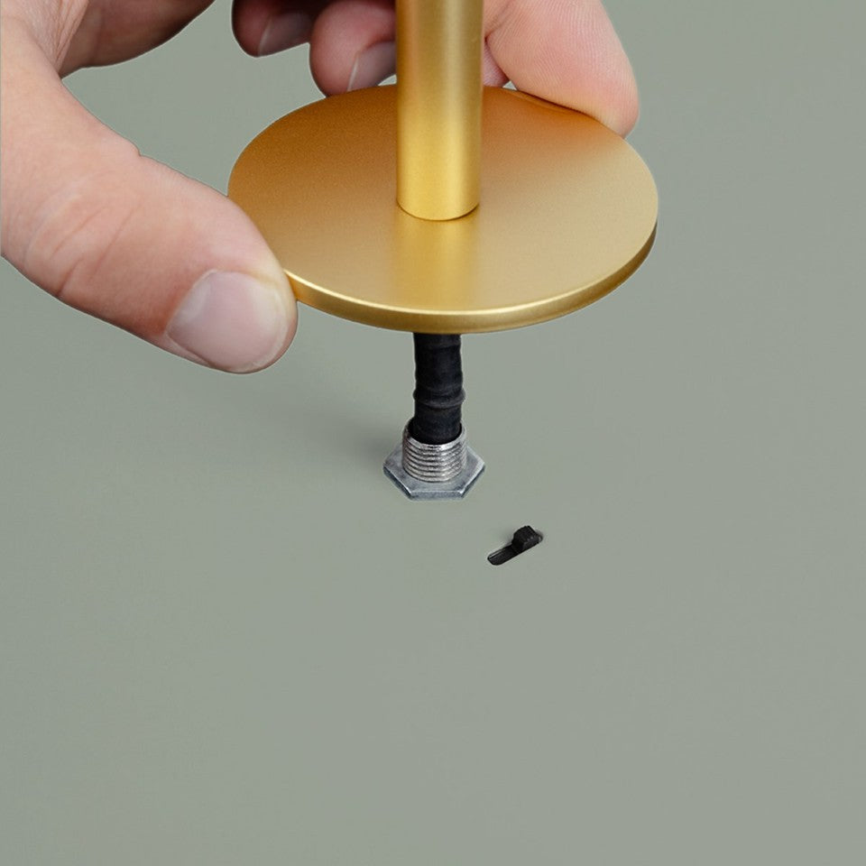 Asteria Plus Mini Pendellampe in Nuance Olive präsentiert im Onlineshop von KAQTU Design AG. Pendelleuchte ist von Umage