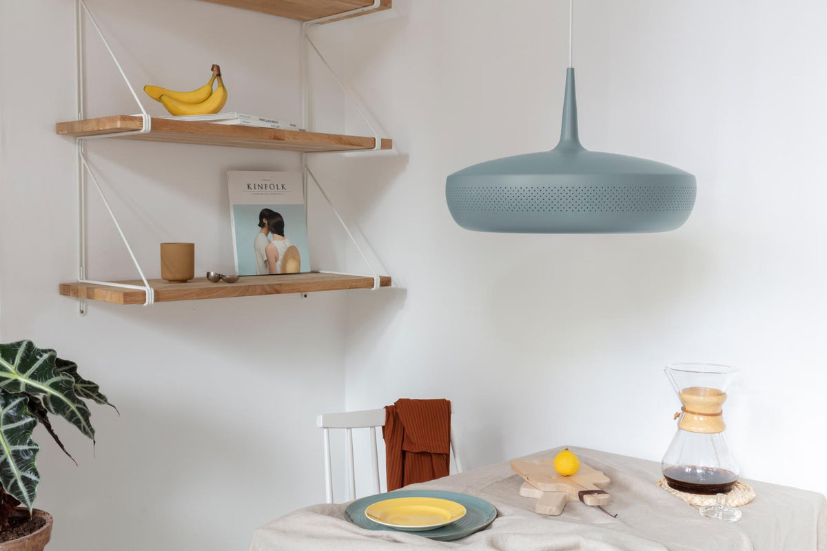 Clava Dine Lampenschirm in Slate präsentiert im Onlineshop von KAQTU Design AG. Pendelleuchte ist von Umage