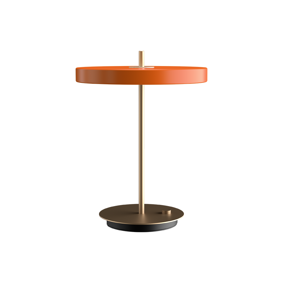 Asteria Tischleuchte in Nuance Orange präsentiert im Onlineshop von KAQTU Design AG. Tischleuchte ist von Umage