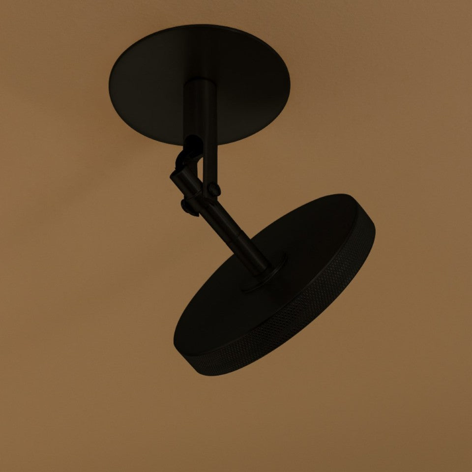 Asteria Spot Wandleuchte in Black präsentiert im Onlineshop von KAQTU Design AG. Wandleuchte ist von Umage