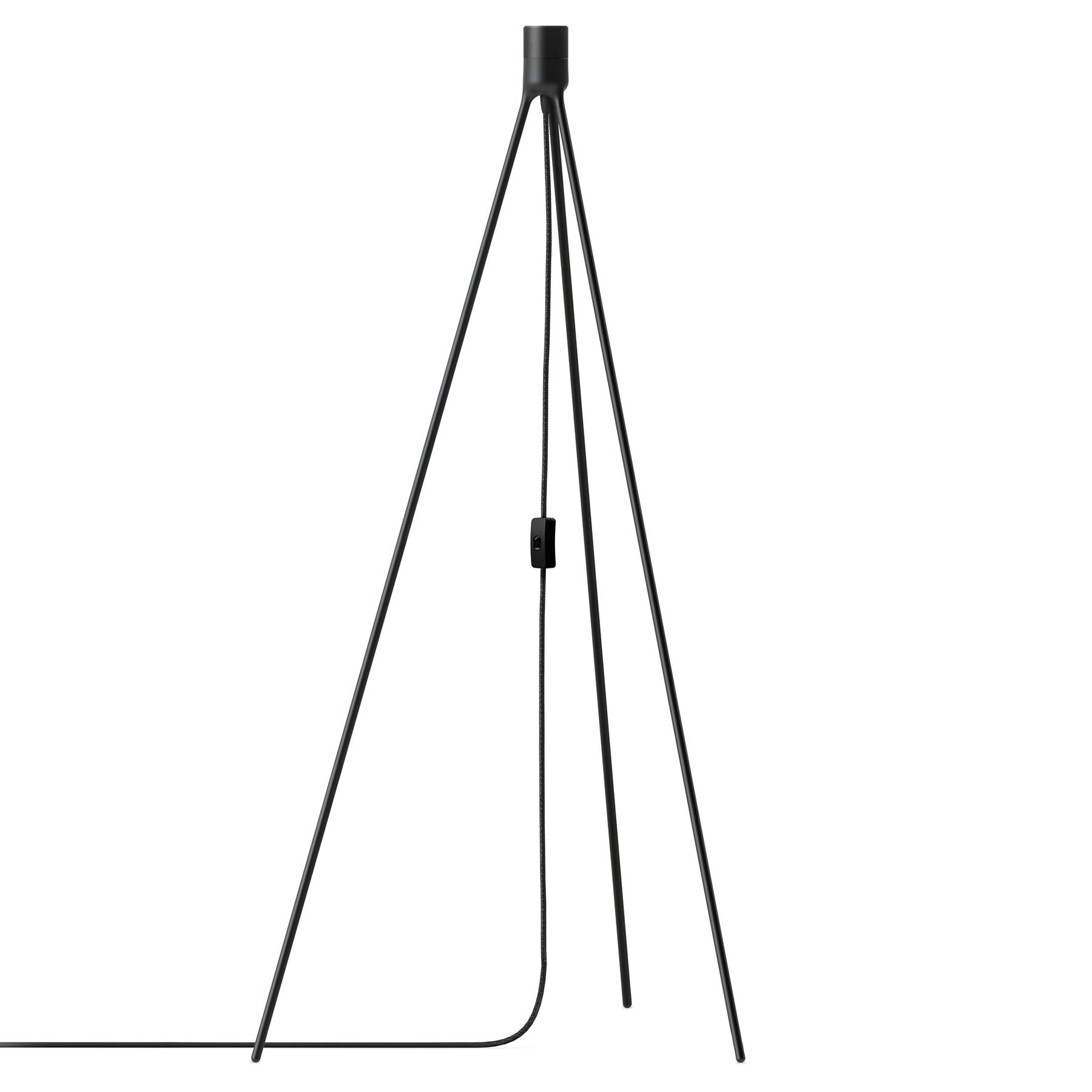 Tripod 3m Kabel in Black präsentiert im Onlineshop von KAQTU Design AG. Lampenständer ist von Umage