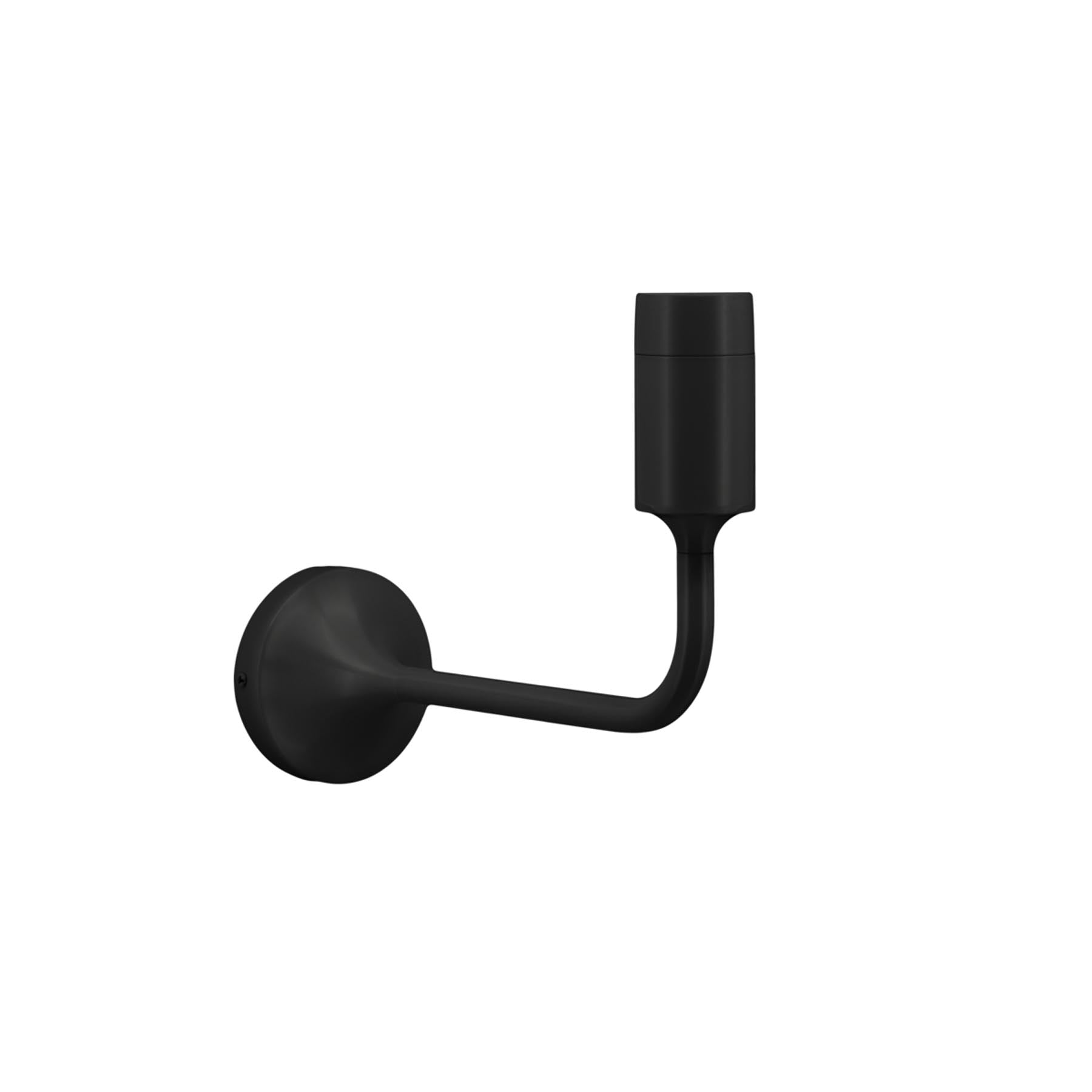 Santé Wandleuchte in Black präsentiert im Onlineshop von KAQTU Design AG. Wandleuchte ist von Umage