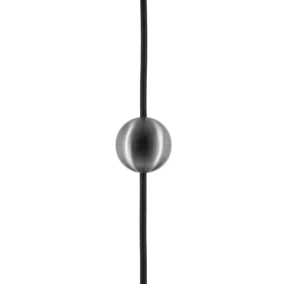 Cord Connector in Brushed Steel präsentiert im Onlineshop von KAQTU Design AG. Kabel / Lampenfassung ist von Umage