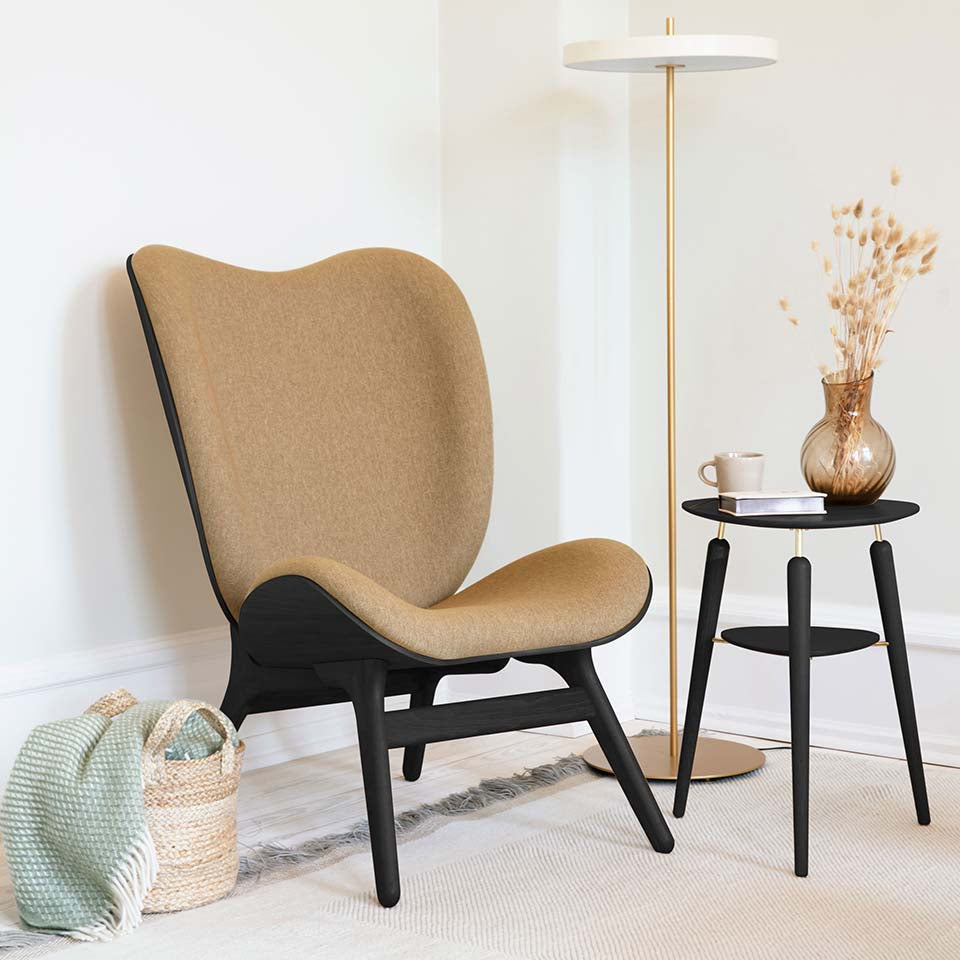 Eleganter My Spot Beistelltisch von Umage in edlem Messing-Finish, ideal für stilvolle Wohnräume und moderne Einrichtungskonzepte.