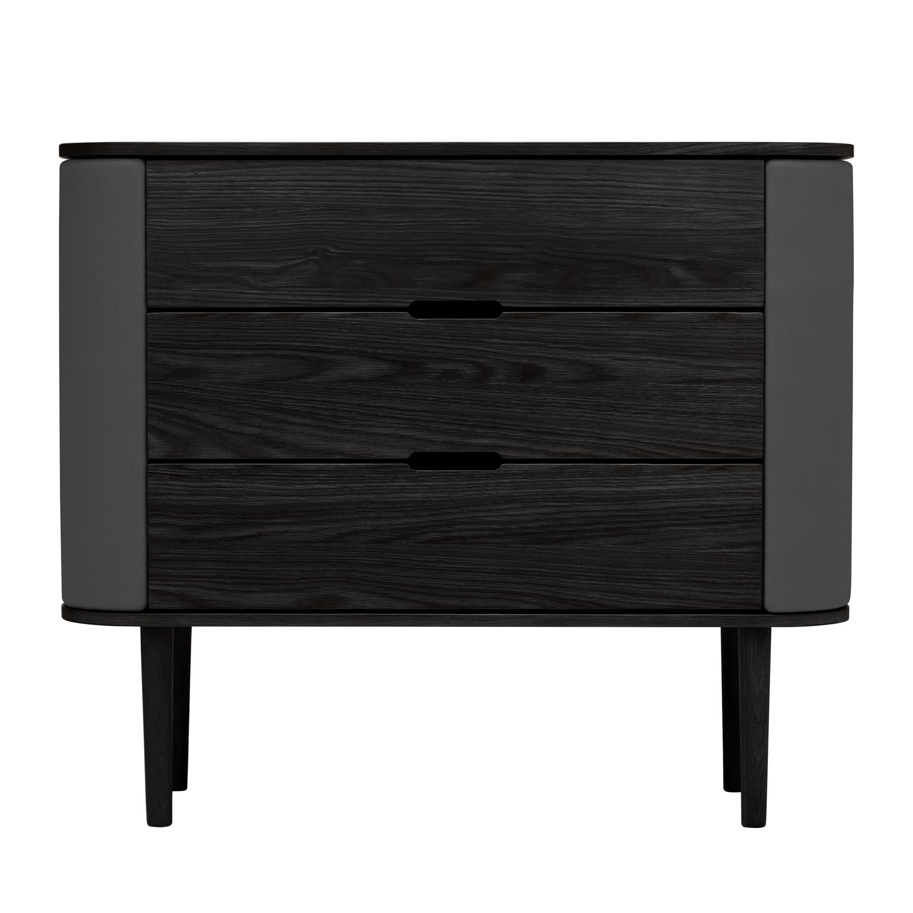 Treasures Dresser in Shadow präsentiert im Onlineshop von KAQTU Design AG. Kommode ist von Umage