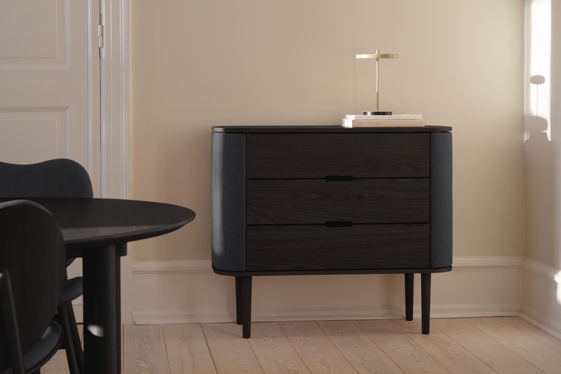 Treasures Dresser in Shadow präsentiert im Onlineshop von KAQTU Design AG. Kommode ist von Umage