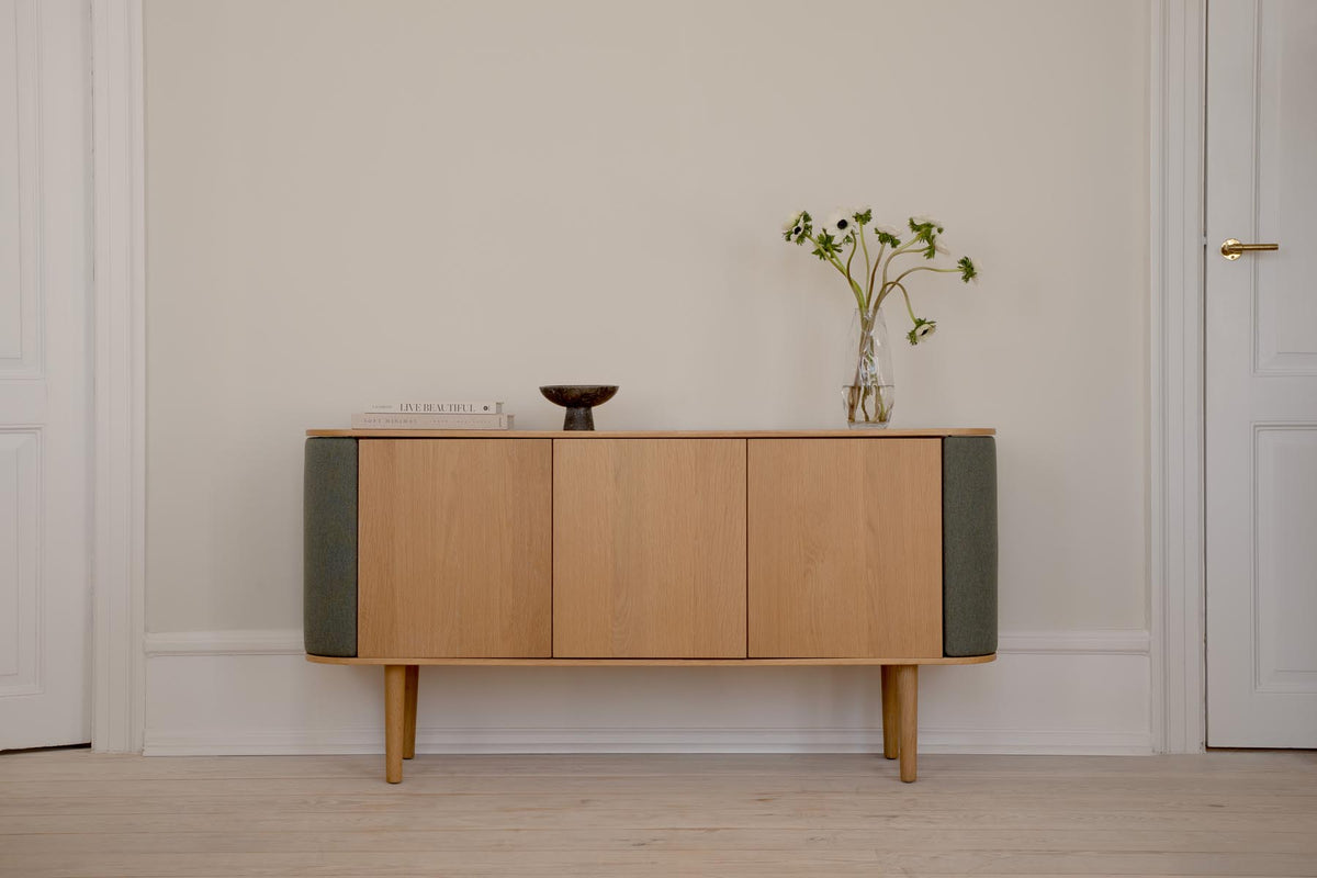 Treasures 3-türig Sideboard in Morning Meadows präsentiert im Onlineshop von KAQTU Design AG. Sideboard ist von Umage