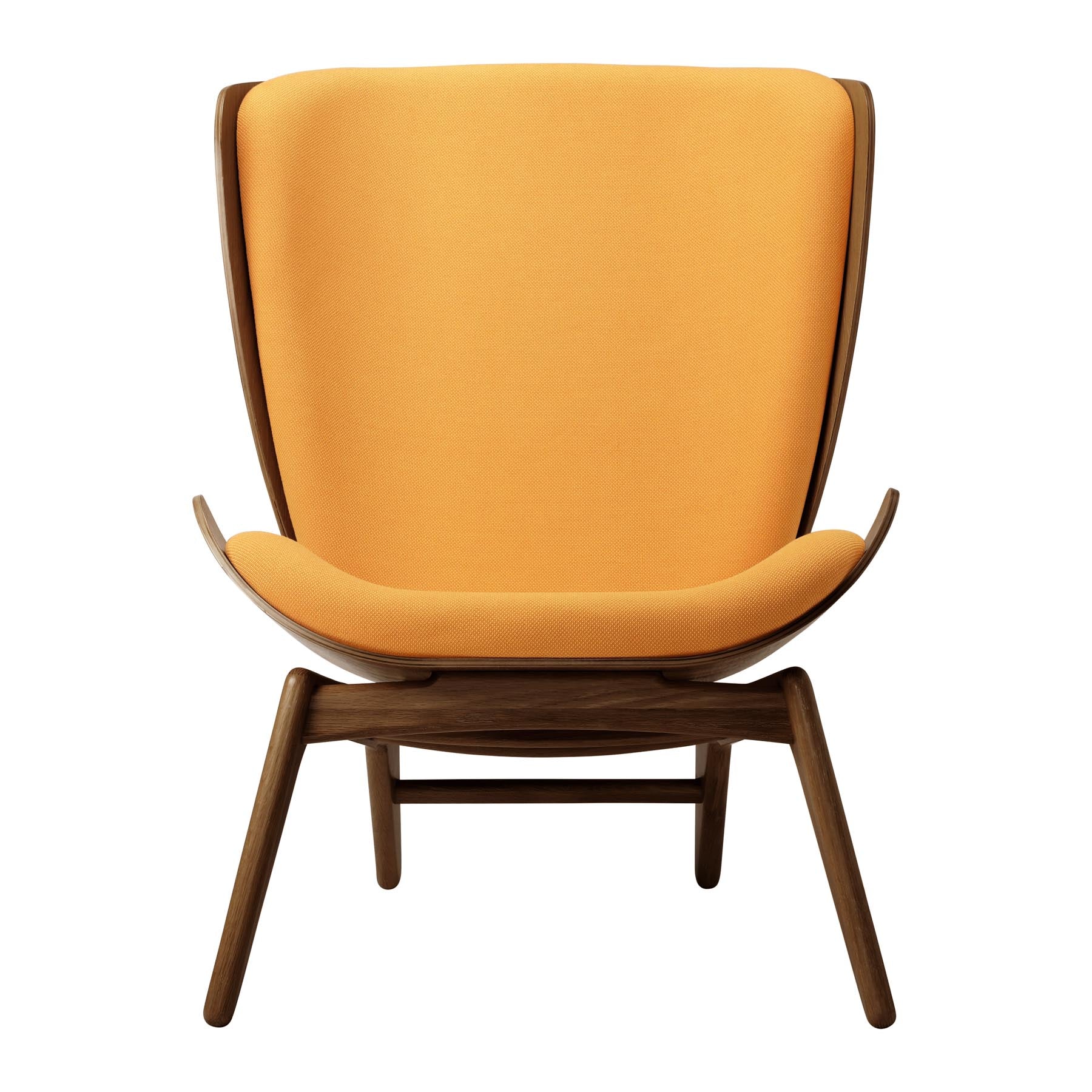 Moderner Reader Sessel von Umage in leuchtendem Tangerine, ideal für gemütliche Leseecken und stilvolle Inneneinrichtungen.