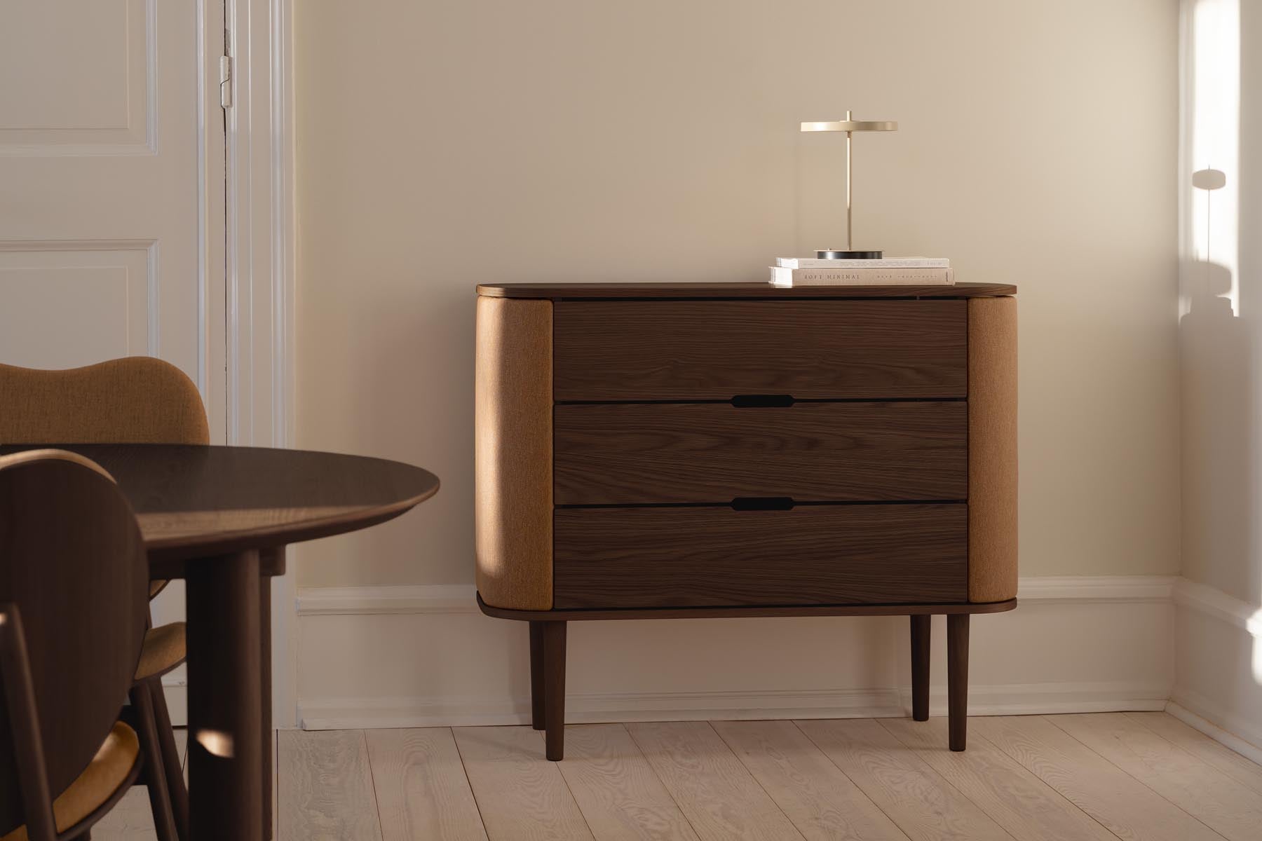 Treasures Dresser in Sugar Brown präsentiert im Onlineshop von KAQTU Design AG. Kommode ist von Umage