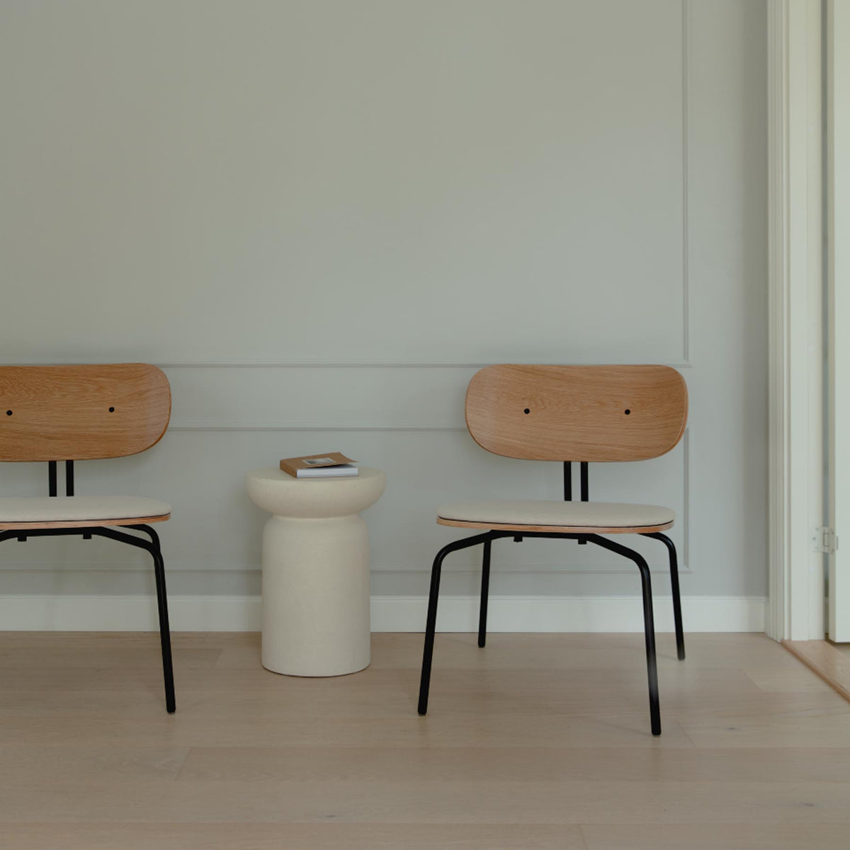Curious Sessel in Sterling präsentiert im Onlineshop von KAQTU Design AG. Sessel ist von Umage